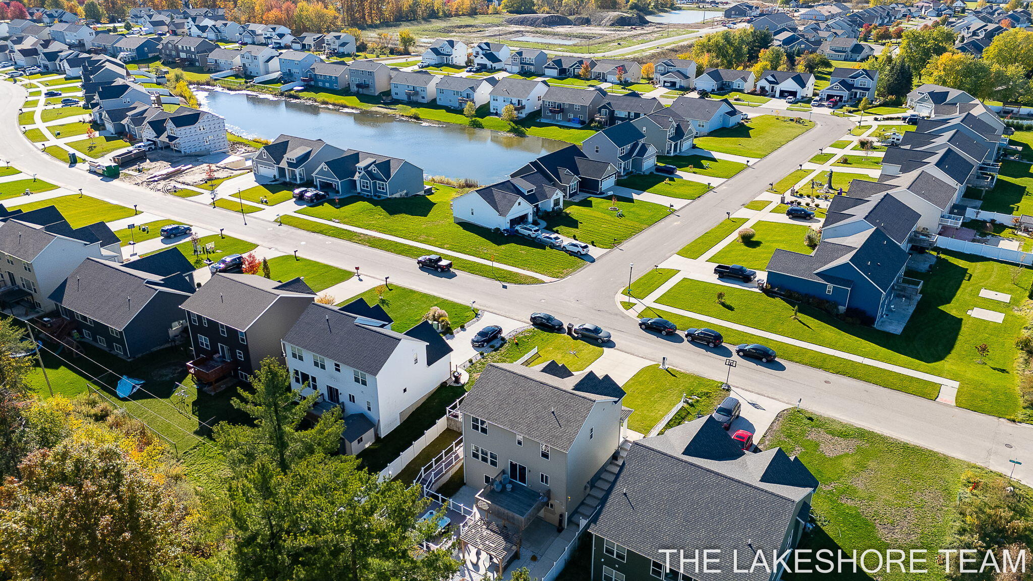 Holland, Michigan, 49424, United States, 5 Bedrooms Bedrooms, ,4 BathroomsBathrooms,Residential,For Sale,1973082