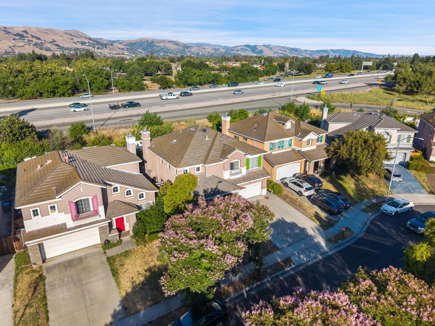 San Jose, California, 95132, United States, 5 Bedrooms Bedrooms, ,3 BathroomsBathrooms,Residential,For Sale,2048676