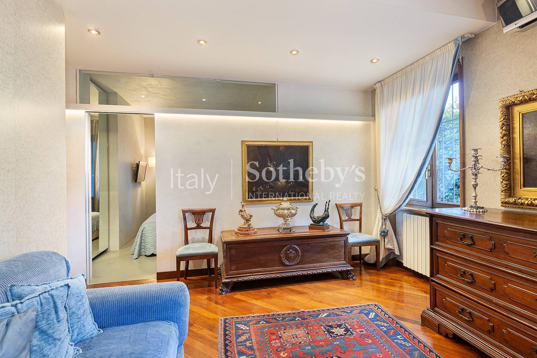  Elegant Residence in an Exclusive Setting - 物件實景