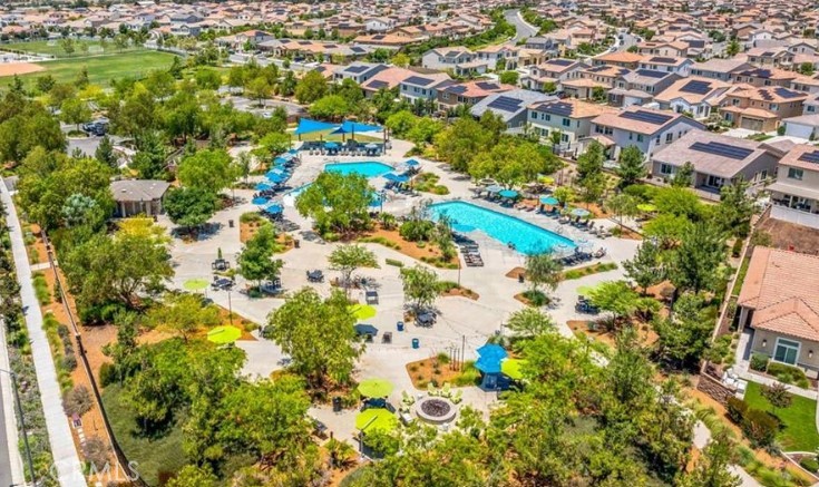 Murrieta, California, 92563, United States, 4 Bedrooms Bedrooms, ,2 BathroomsBathrooms,Residential,For Sale,2002097