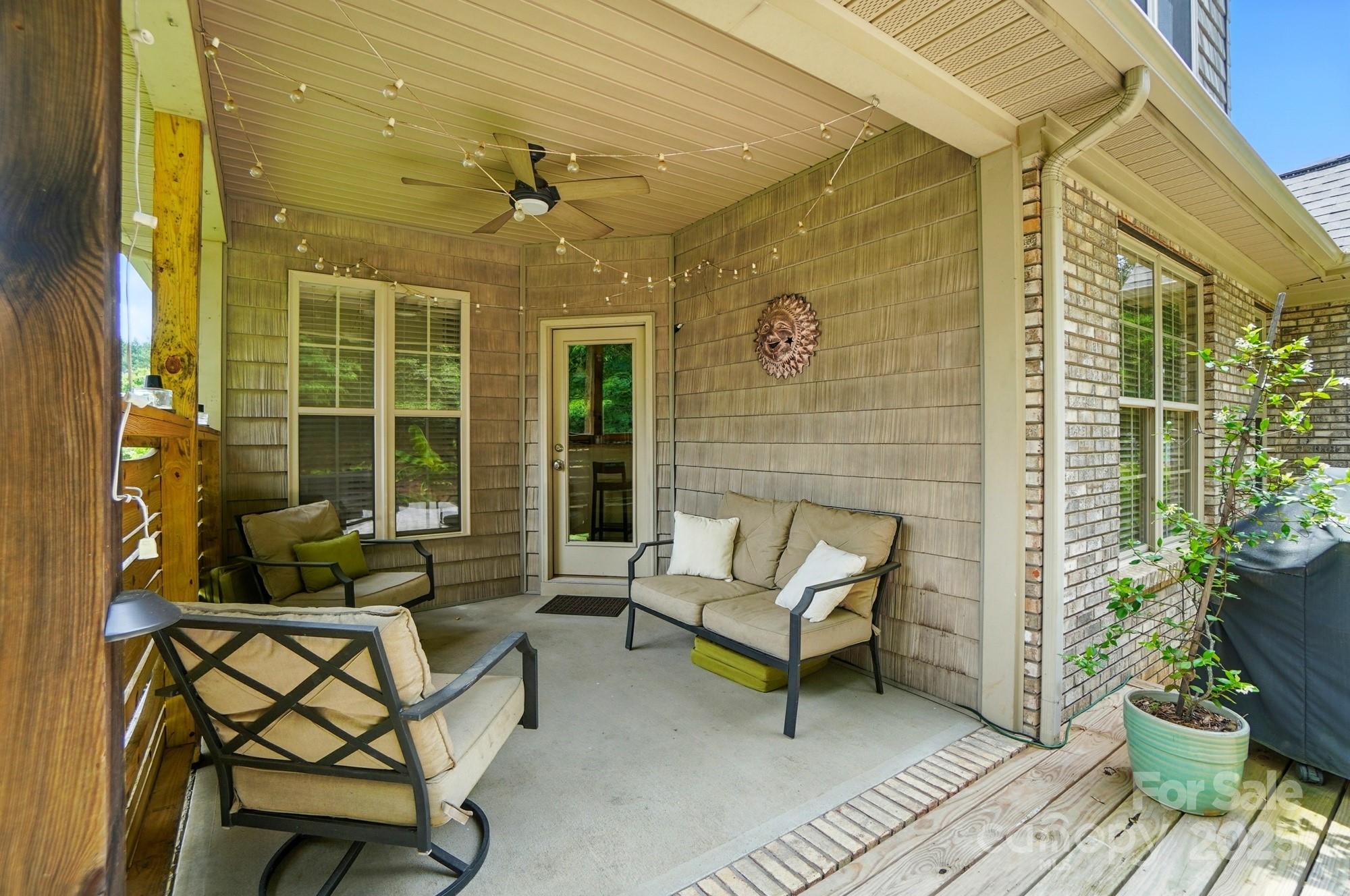 Rock Hill, South Carolina, 29730, United States, 4 Bedrooms Bedrooms, ,3 BathroomsBathrooms,Residential,For Sale,1826399