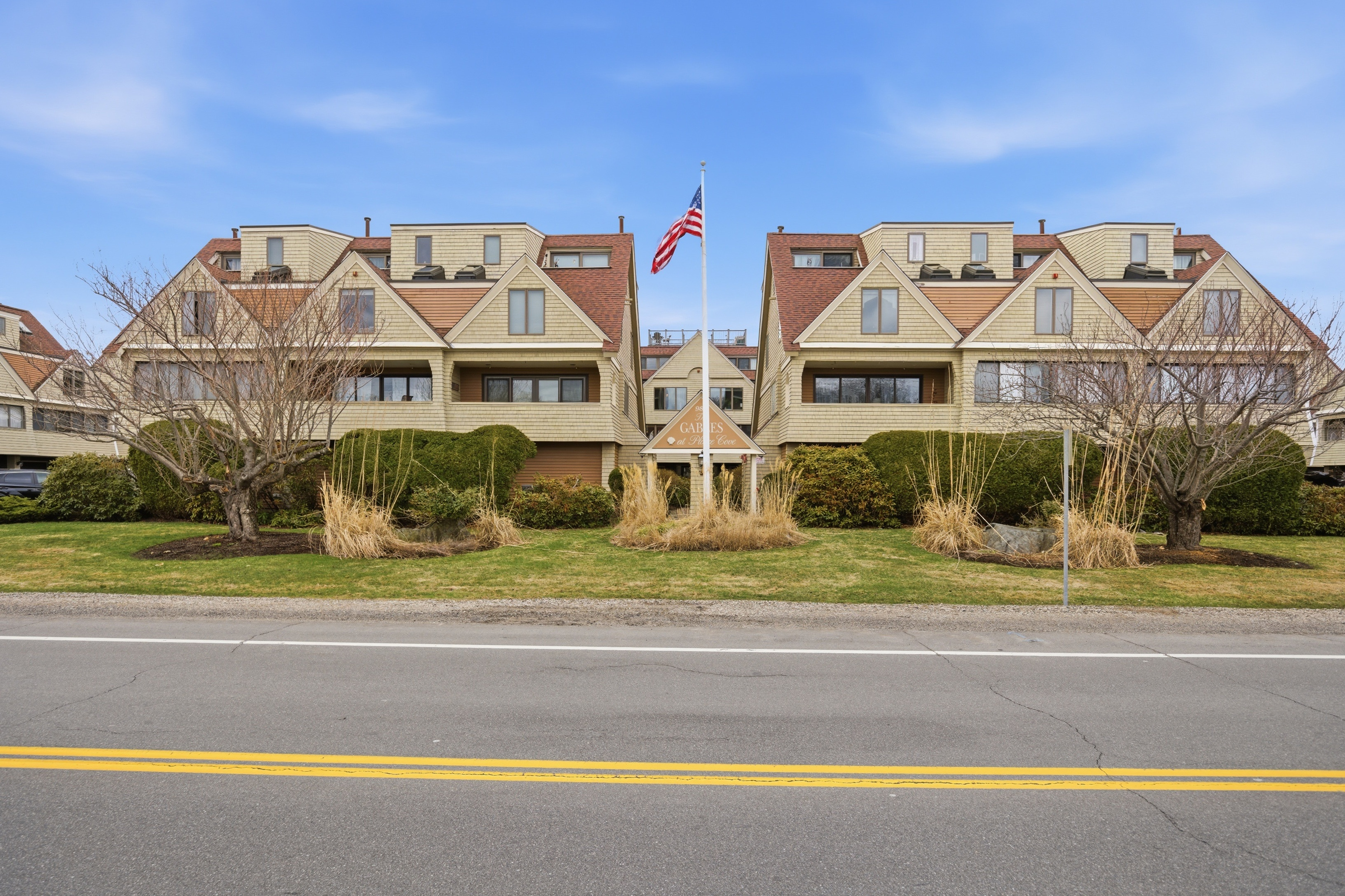  989 Ocean Boulevard, Hampton, NH, 03842 - 物件實景
