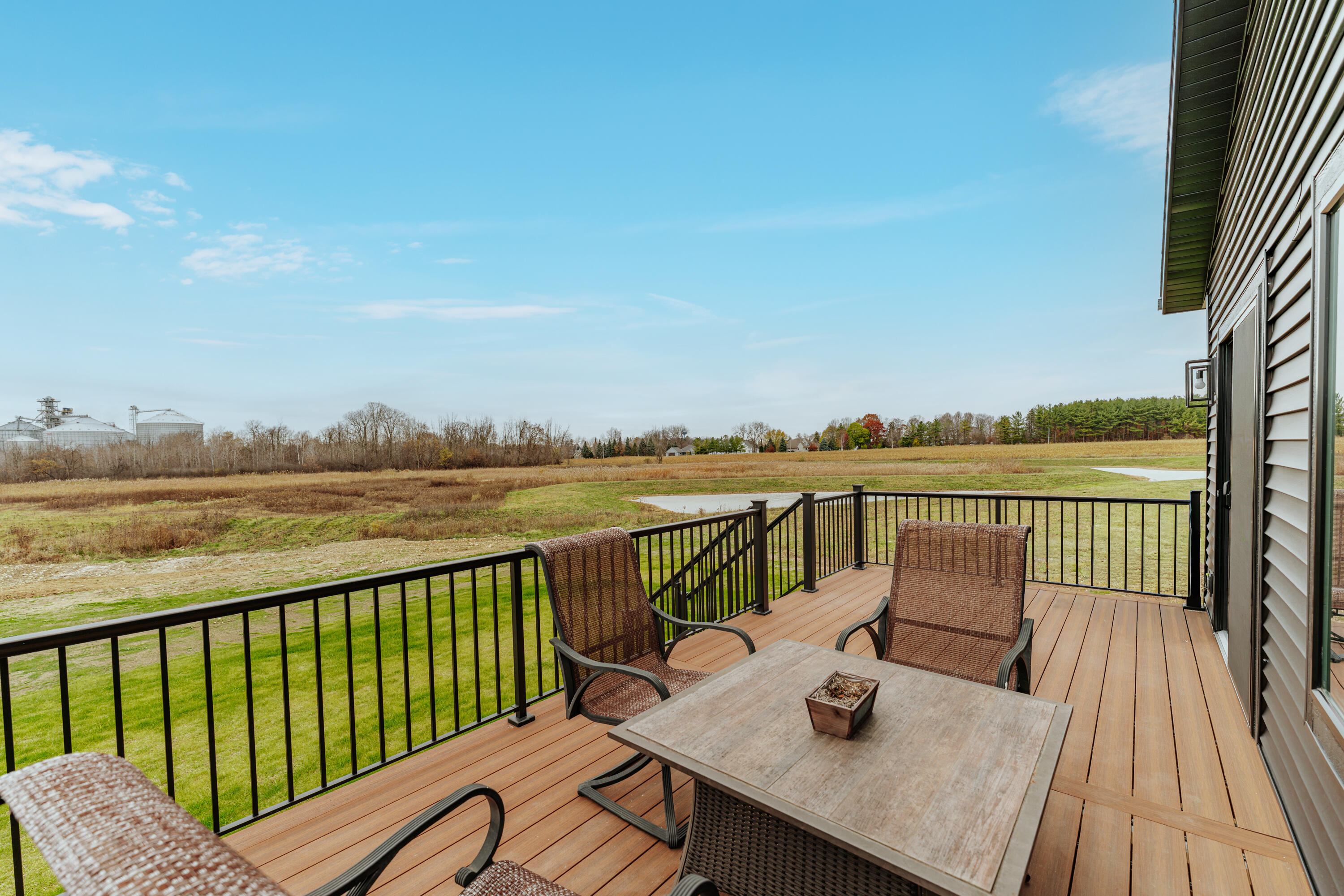 Random Lake, Wisconsin, 53075, United States, 3 Bedrooms Bedrooms, ,2 BathroomsBathrooms,Residential,For Sale,1990952