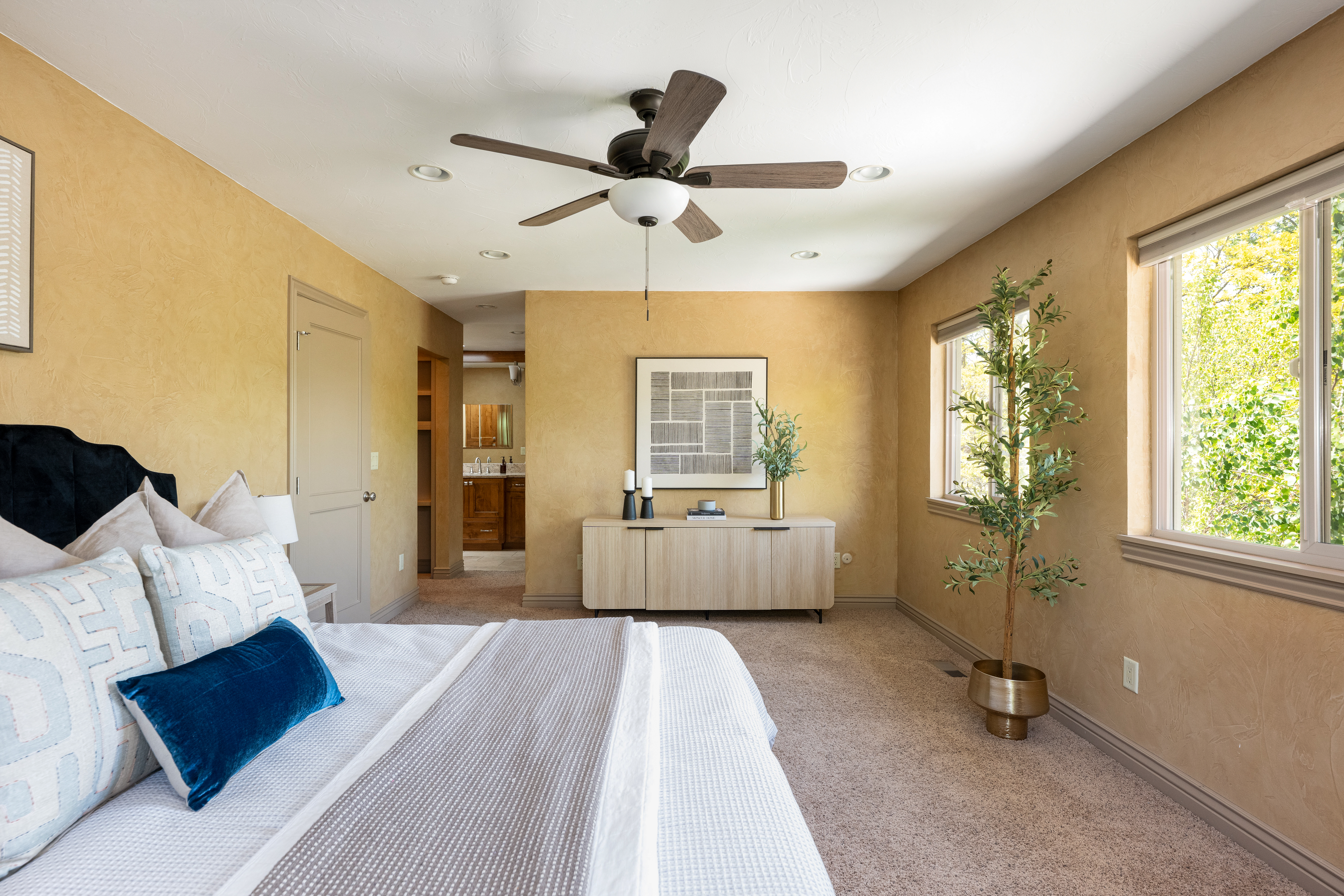  Rare Combination Of Privacy, Space and Tranquility In This Exceptional Property - 物件實景