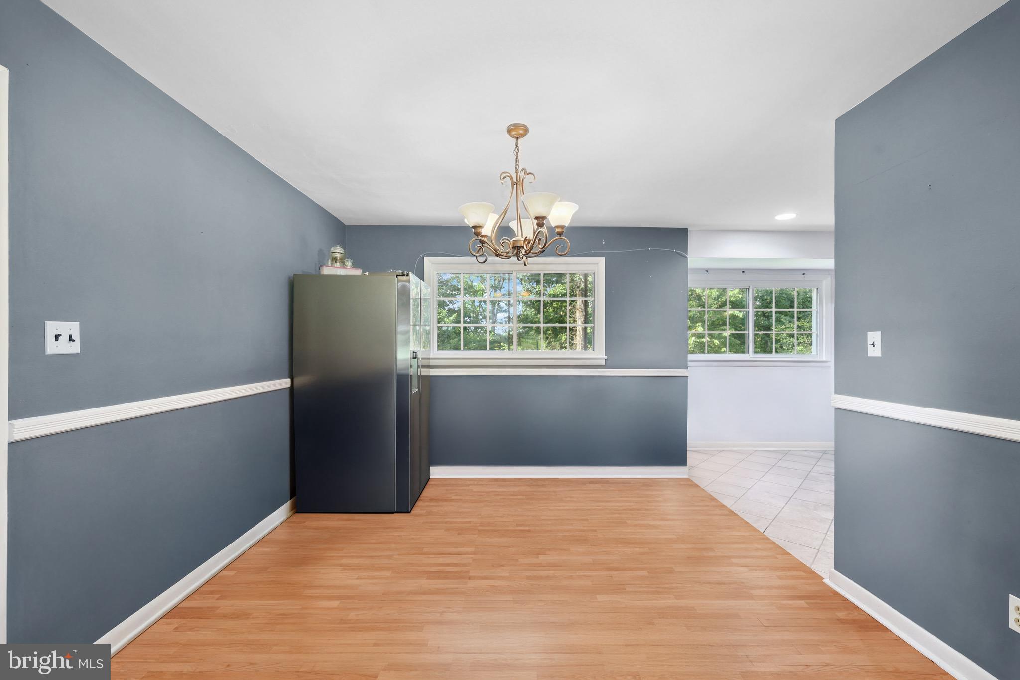 Annandale, Virginia, 22003, United States, 5 Bedrooms Bedrooms, ,3 BathroomsBathrooms,Residential,For Sale,1937773