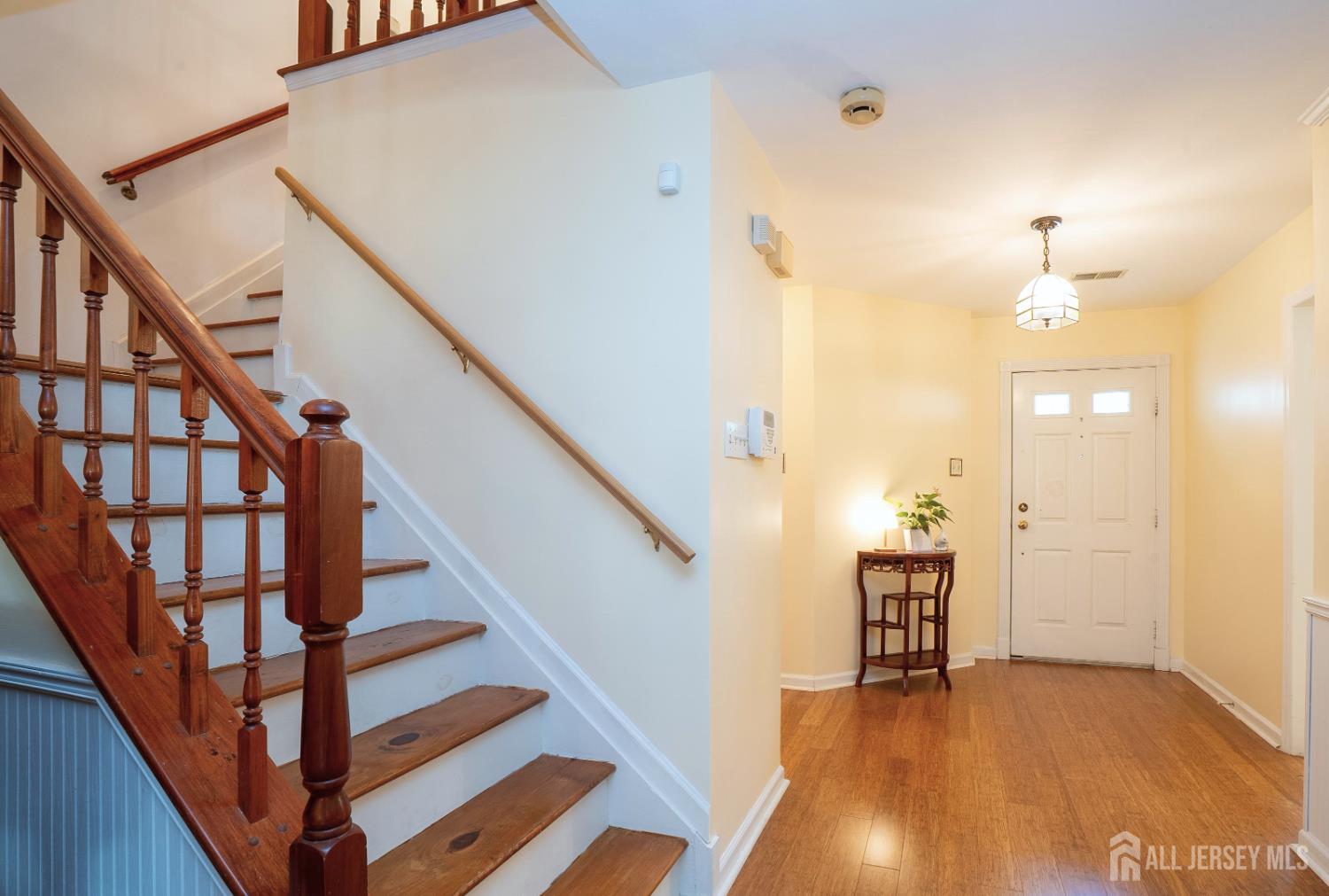 South Brunswick, New Jersey, 08824, United States, 3 Bedrooms Bedrooms, ,3 BathroomsBathrooms,Residential,For Sale,1980206