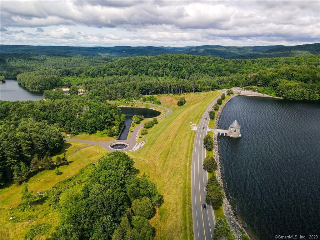 Barkhamsted, Connecticut, 06063, United States, 3 Bedrooms Bedrooms, ,2 BathroomsBathrooms,Residential,For Sale,1968616