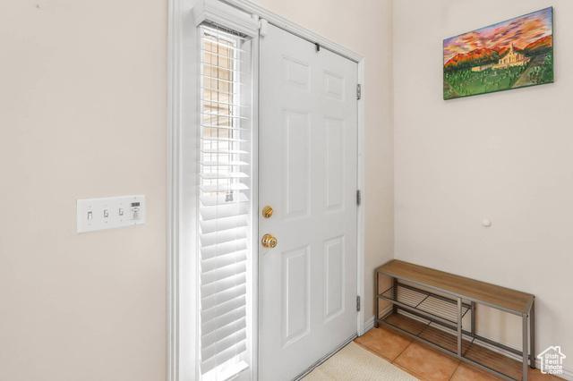 Riverdale, Utah, 84405, United States, 5 Bedrooms Bedrooms, ,3 BathroomsBathrooms,Residential,For Sale,1978780