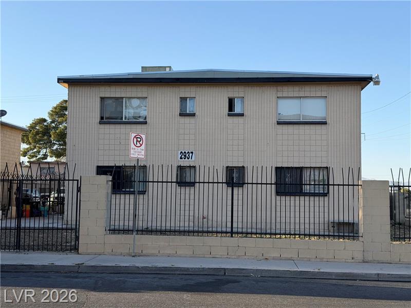 Las Vegas, Nevada, 89101, United States, 2 Bedrooms Bedrooms, ,Residential,For Sale,2040214