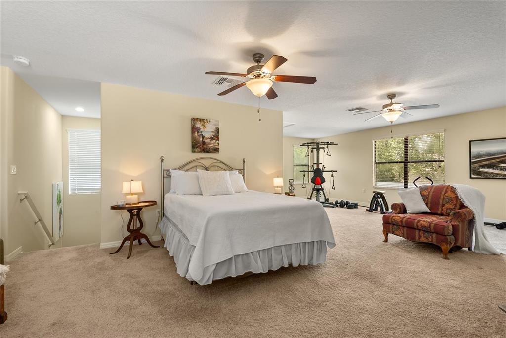 Sorrento, Florida, 32776, United States, 4 Bedrooms Bedrooms, ,4 BathroomsBathrooms,Residential,For Sale,1890904