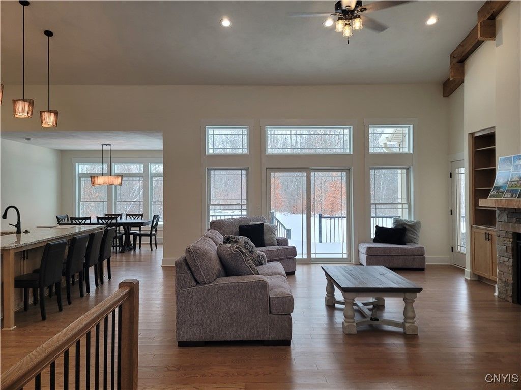 Baldwinsville, New York, 13027, United States, 3 Bedrooms Bedrooms, ,2 BathroomsBathrooms,Residential,For Sale,2001001