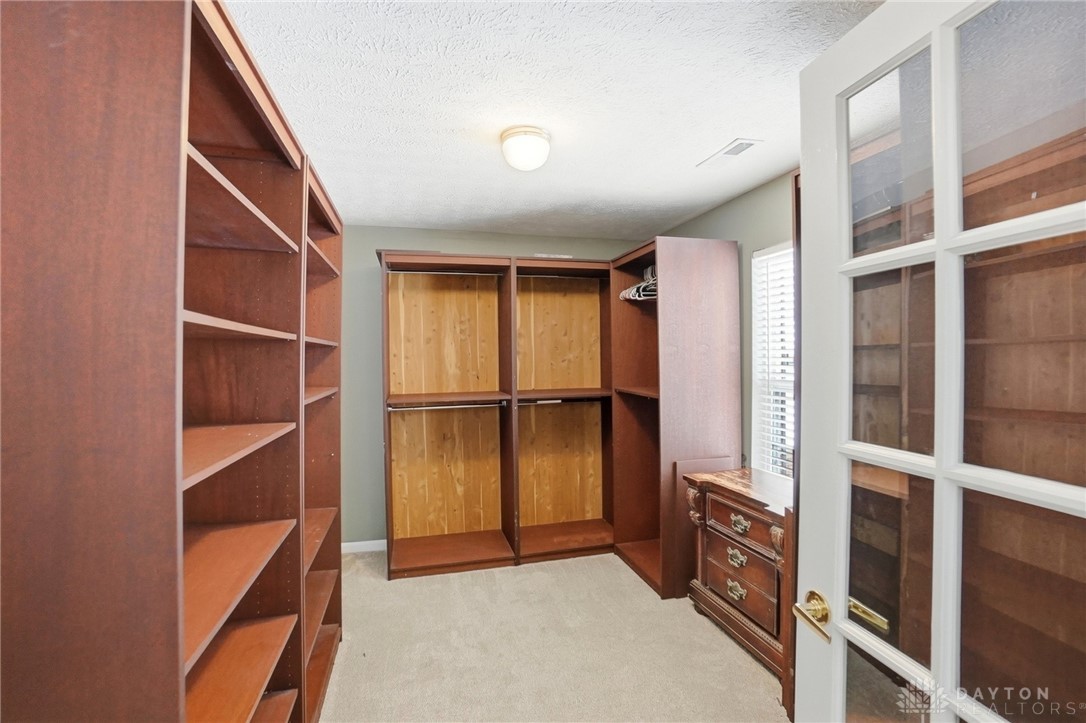 Washington Twp, Ohio, 45458, United States, 4 Bedrooms Bedrooms, ,4 BathroomsBathrooms,Residential,For Sale,2003269