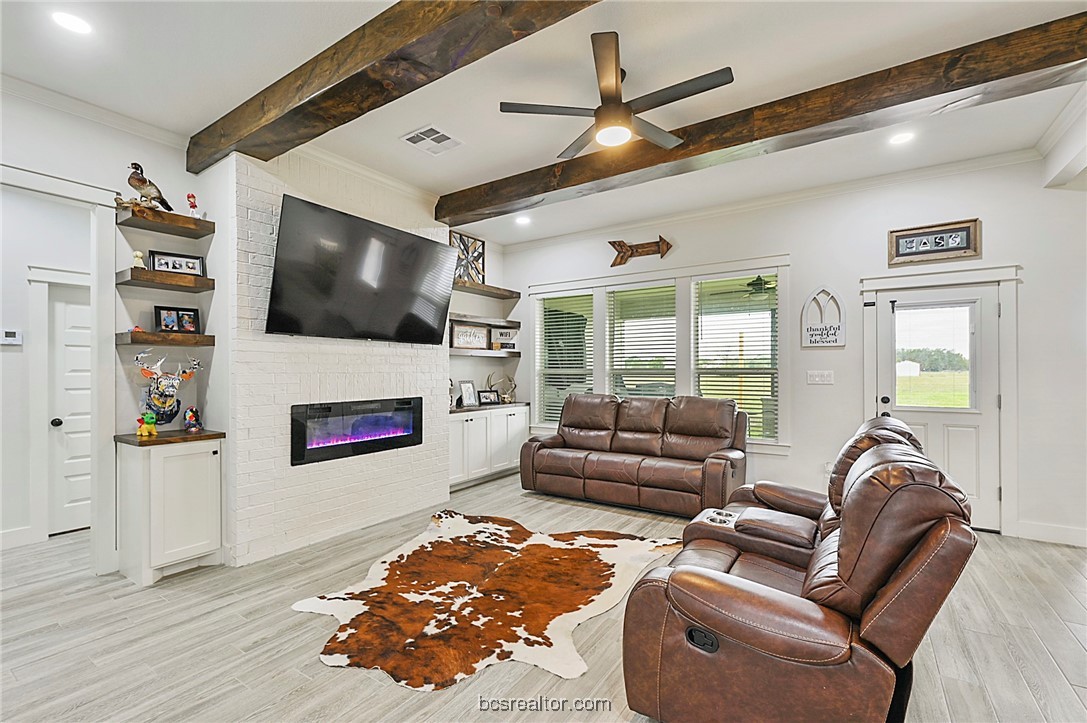 Bryan, Texas, 77808-7031, United States, 4 Bedrooms Bedrooms, ,4 BathroomsBathrooms,Residential,For Sale,1978481