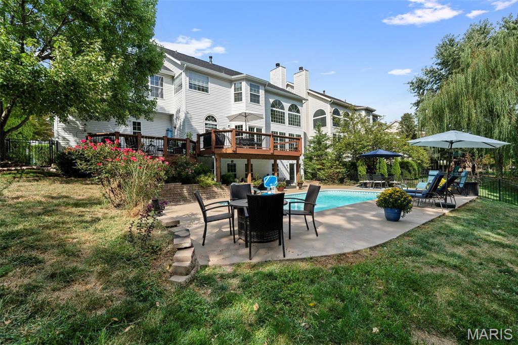 Wildwood, Missouri, 63040, United States, 5 Bedrooms Bedrooms, ,5 BathroomsBathrooms,Residential,For Sale,1941810