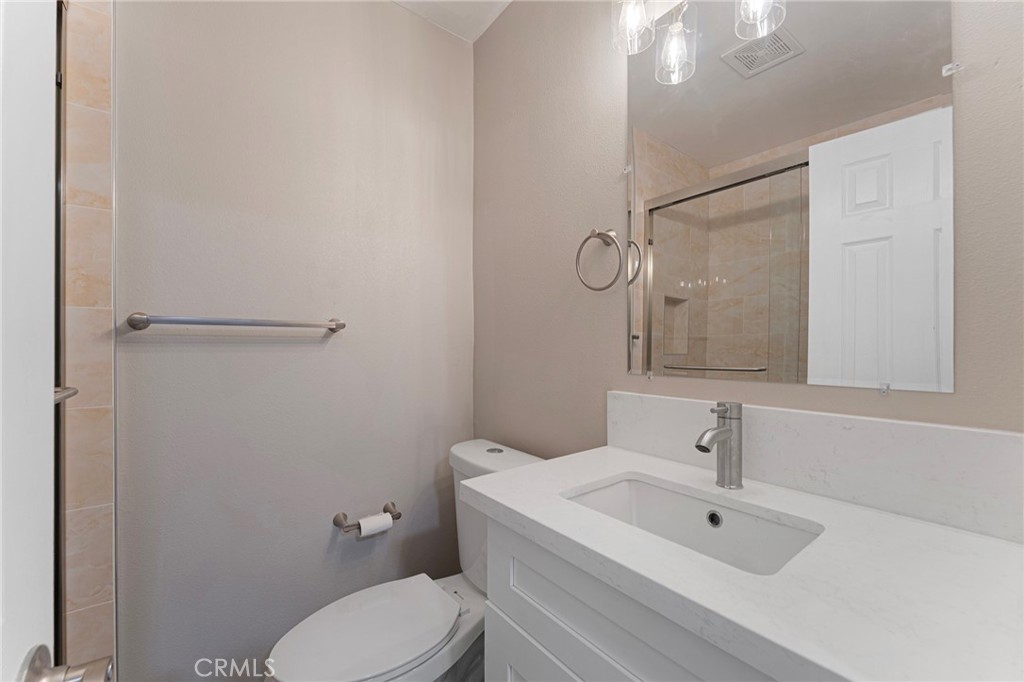 Montebello, California, 90640, United States, ,Residential,For Sale,1998706