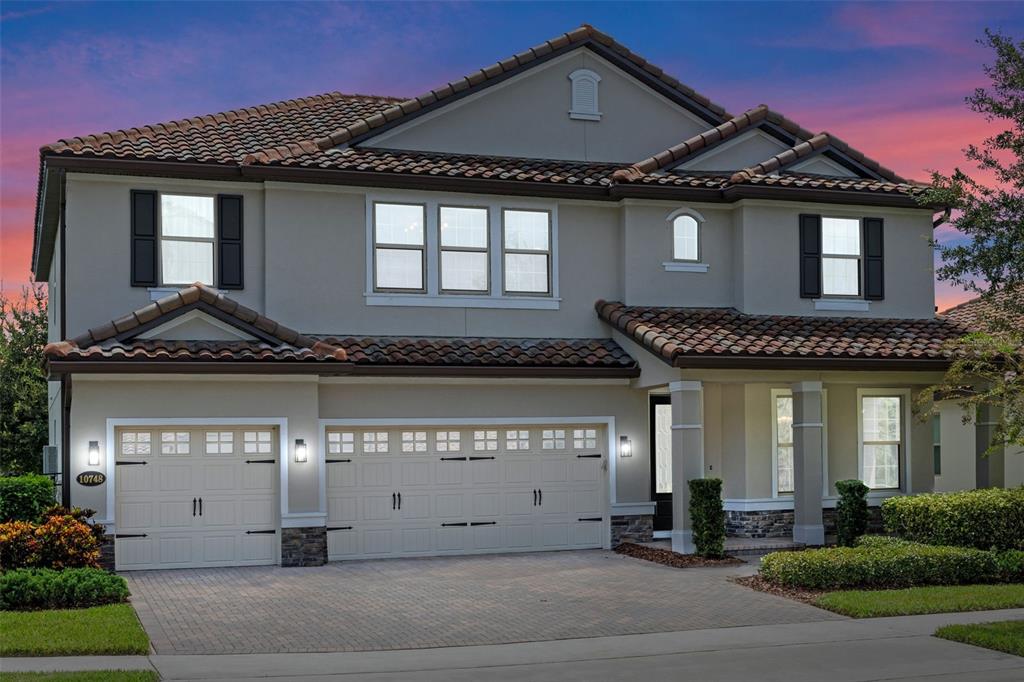 Orlando, Florida, 32836, United States, 5 Bedrooms Bedrooms, ,4 BathroomsBathrooms,Residential,For Sale,1940784