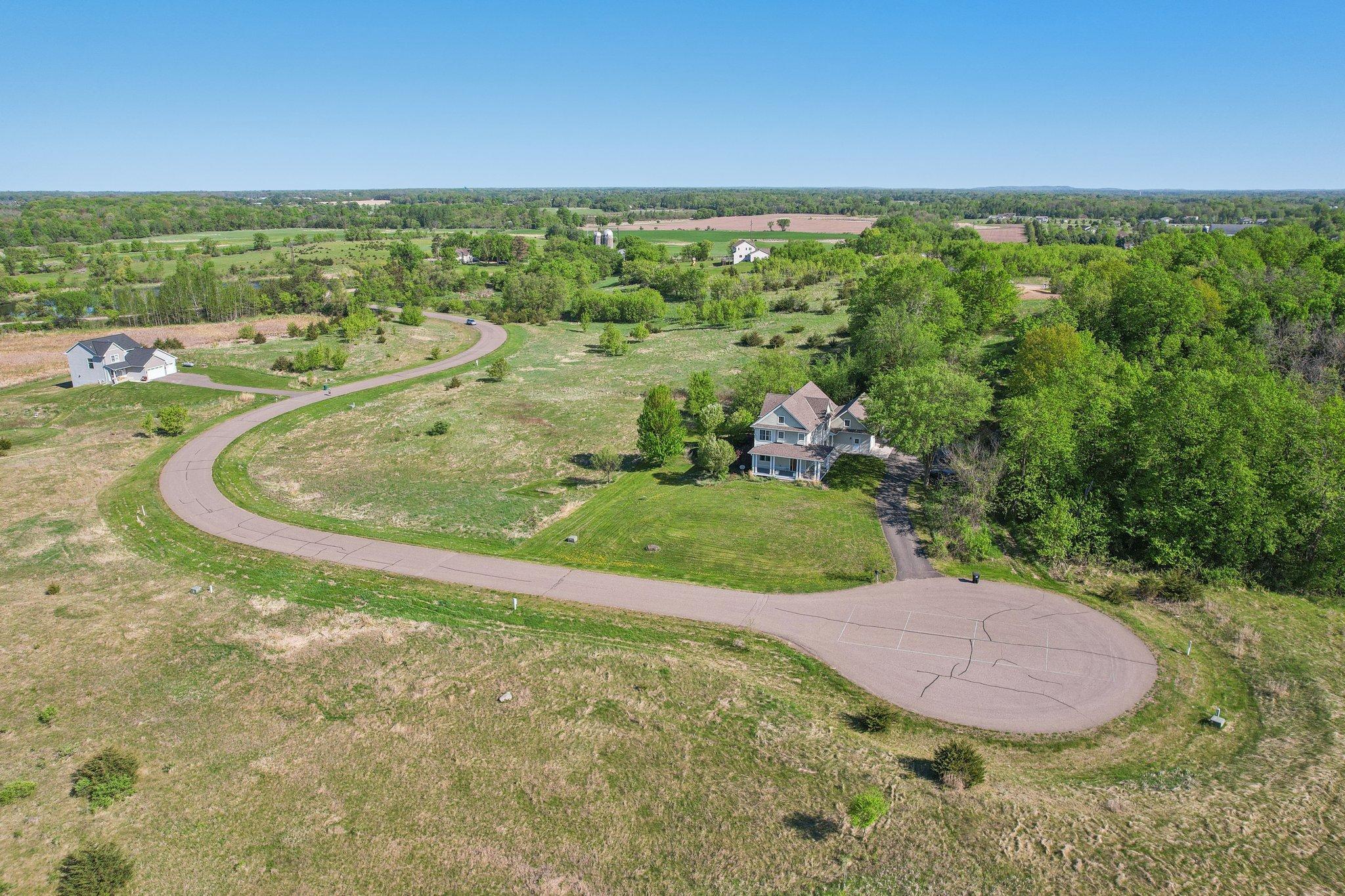 Franconia Twp, Minnesota, 55074, United States, 3 Bedrooms Bedrooms, ,2 BathroomsBathrooms,Residential,For Sale,1805863