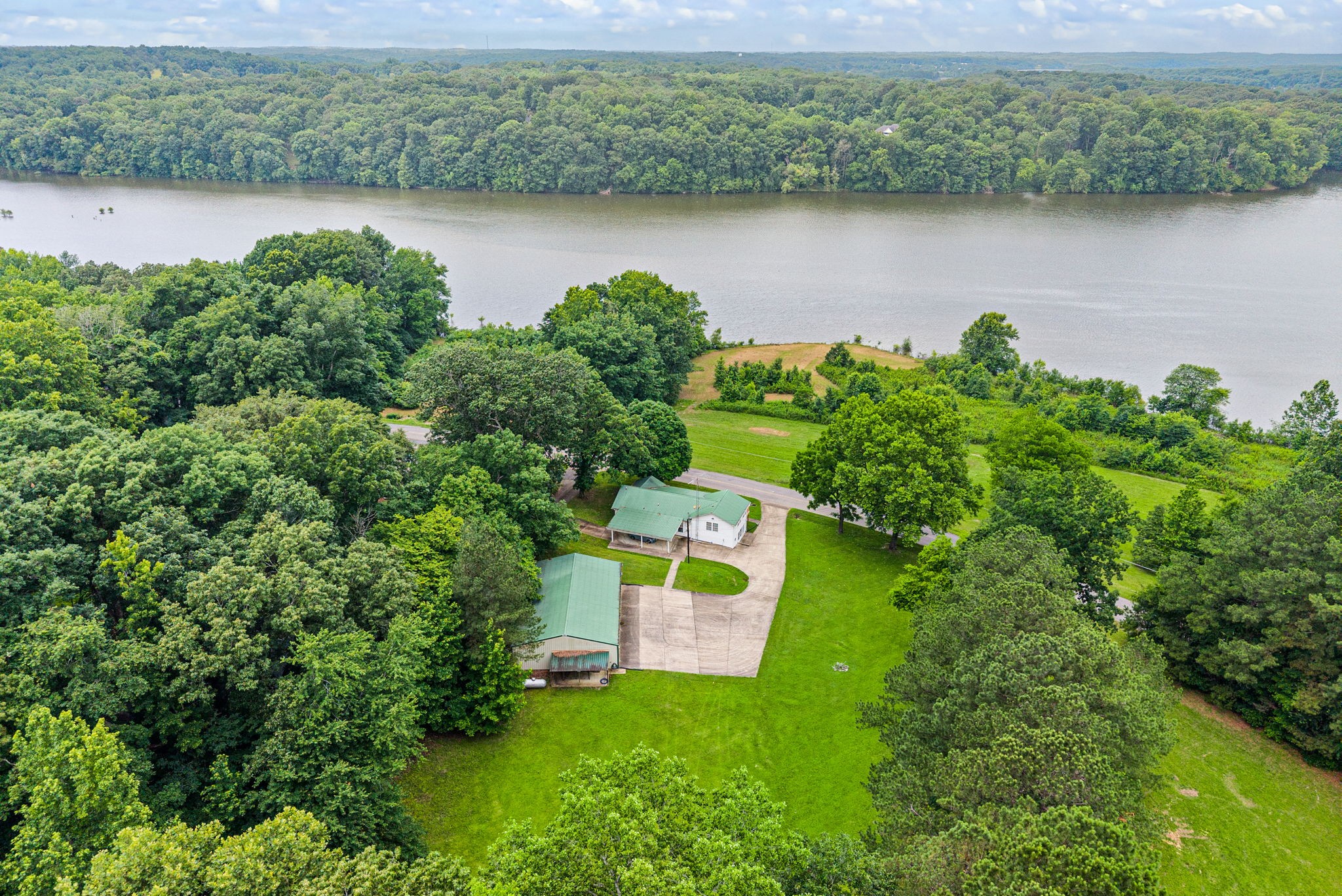  196 Wildlife Road, Dover, TN, 37058 - 物件實景