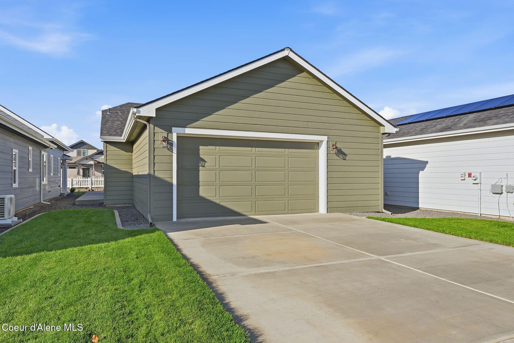 Coeur D'alene, Idaho, 83815, United States, 3 Bedrooms Bedrooms, ,Residential,For Sale,1991983