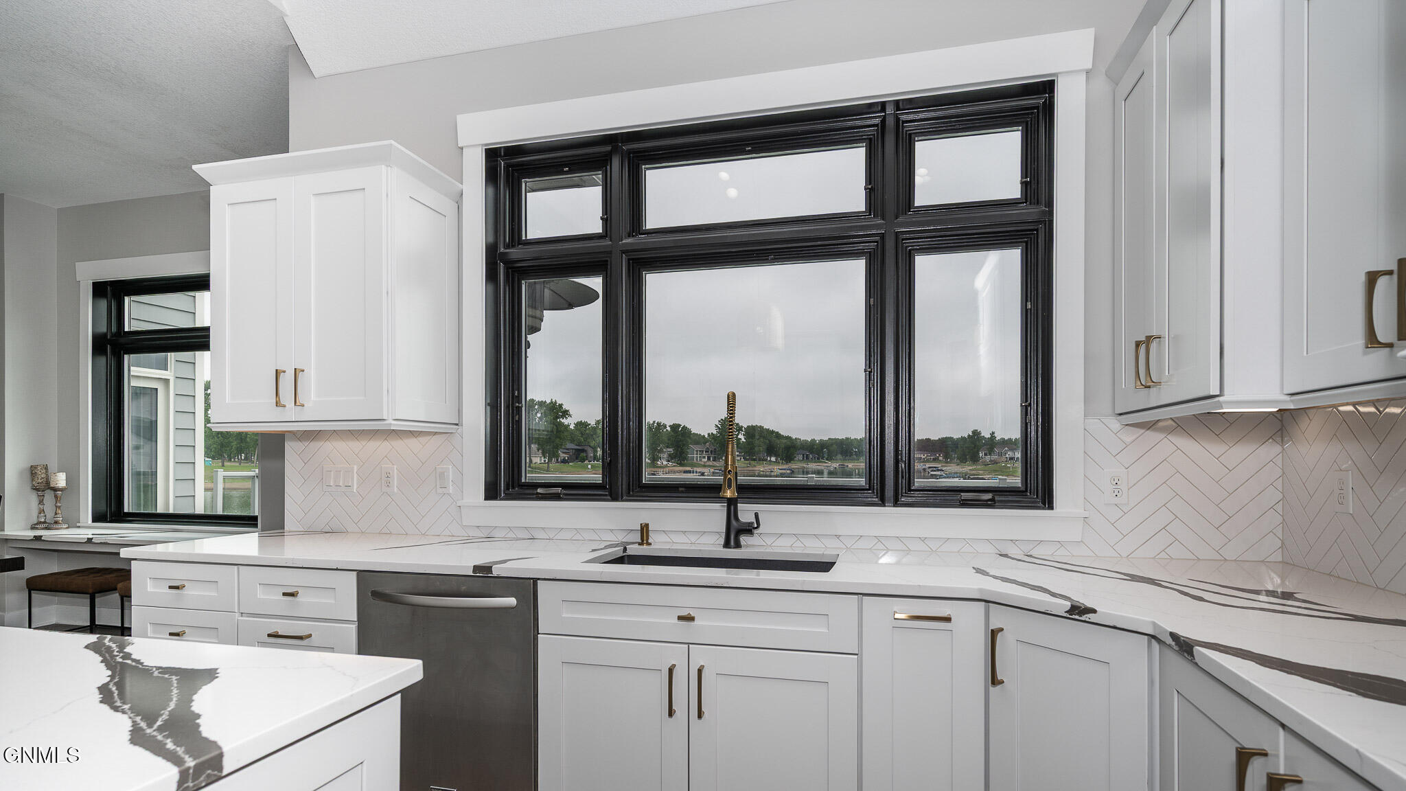 Bismarck, North Dakota, 58504, United States, 6 Bedrooms Bedrooms, ,4 BathroomsBathrooms,Residential,For Sale,1982102