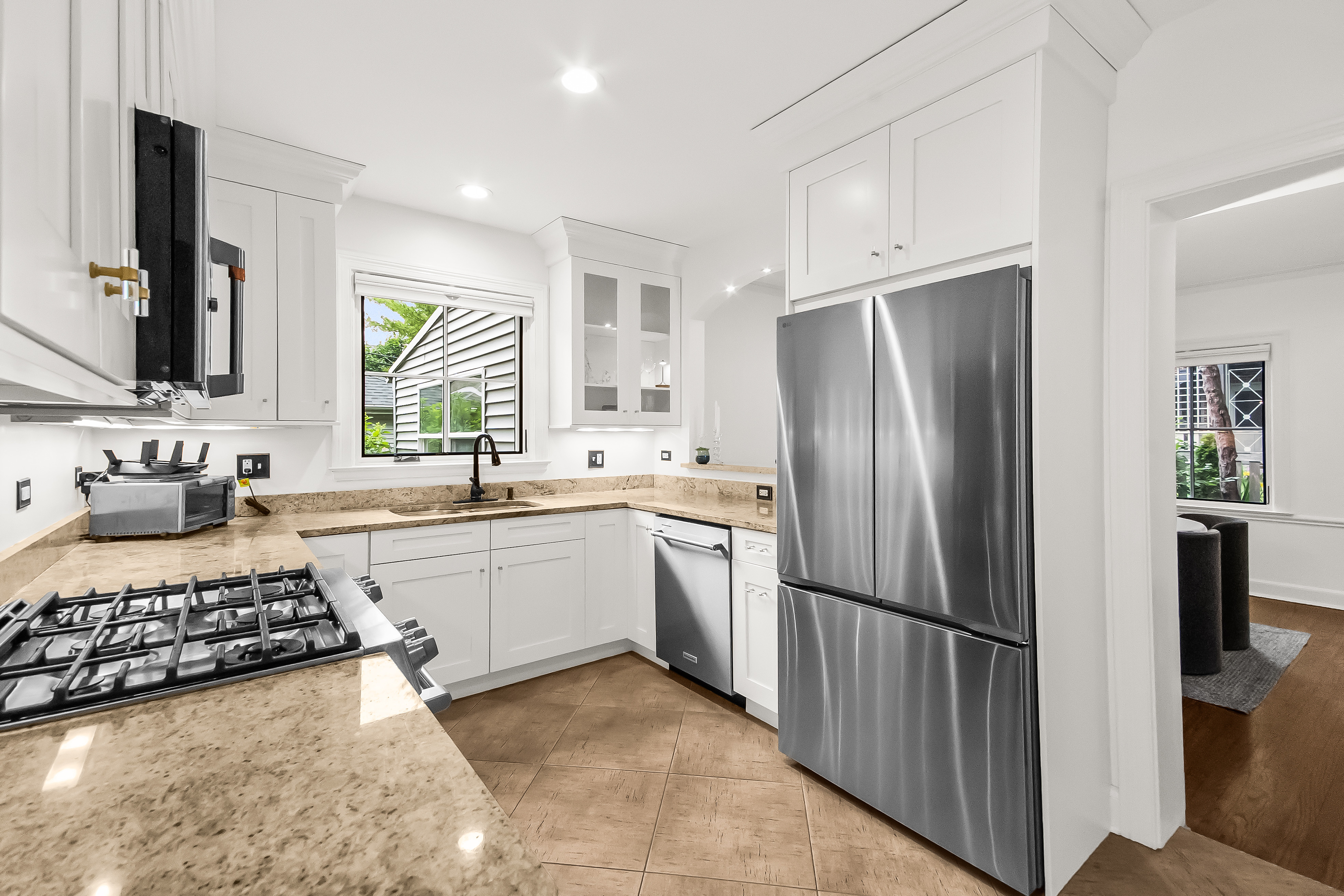  2766 Asbury Avenue, Evanston, IL, 60201 - 物件實景