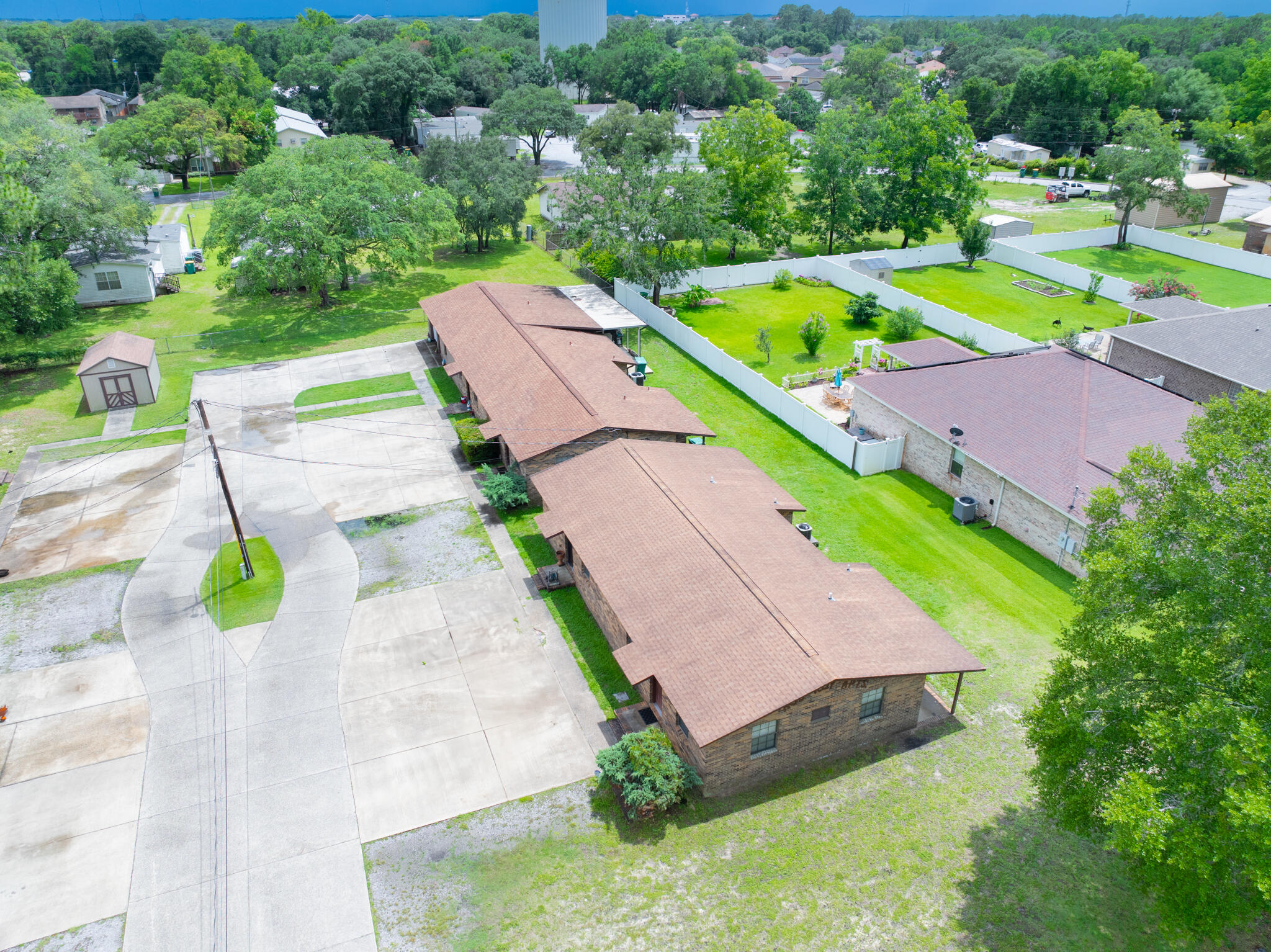 Fort Walton Beach, Florida, 32547, United States, 8 Bedrooms Bedrooms, ,4 BathroomsBathrooms,Residential,For Sale,1821326