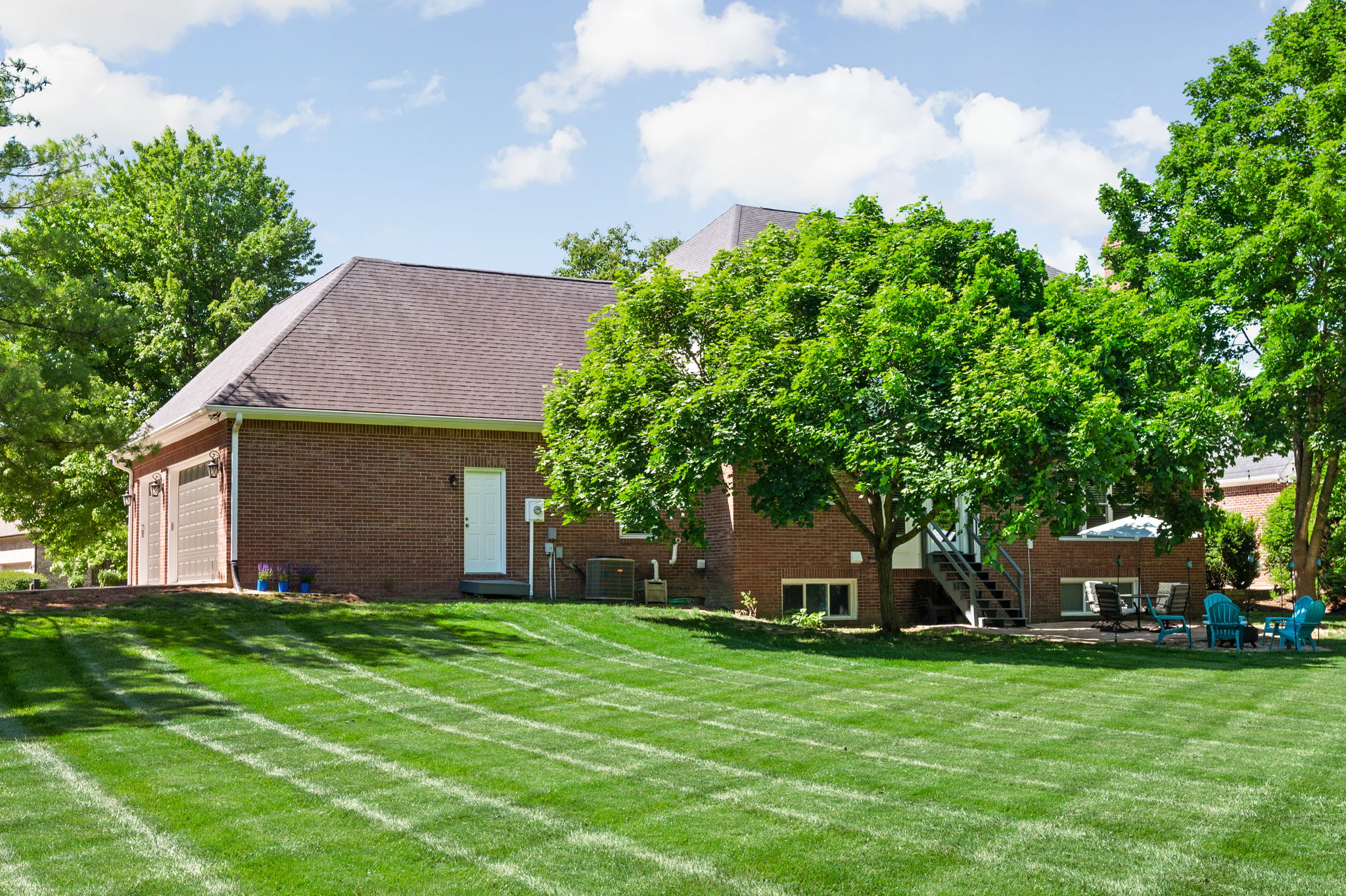  Timeless 4 Bedroom Home in One of Zionsville