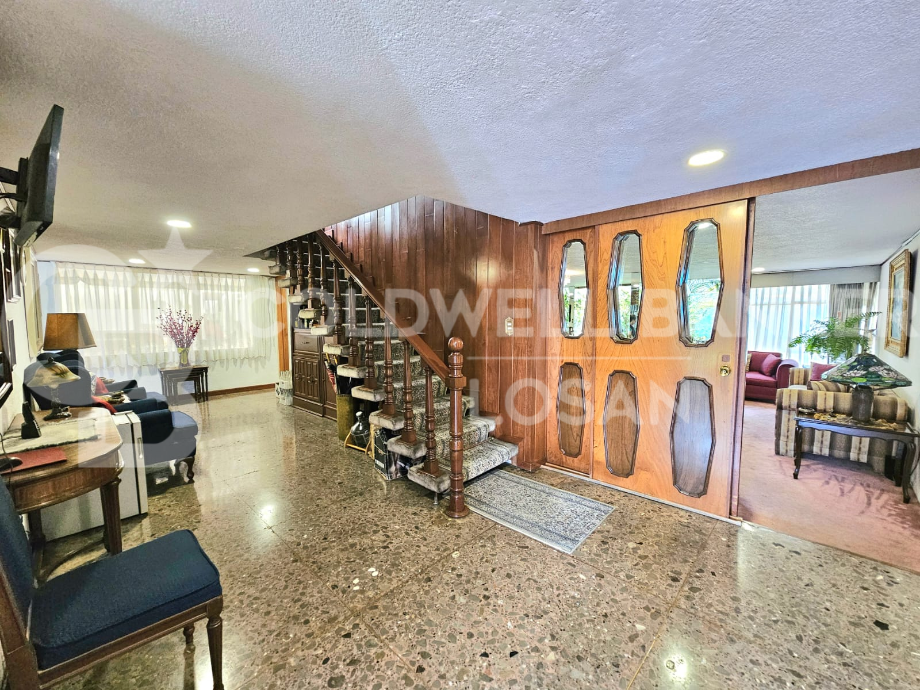 Naucalpan de Juárez, Estado de méxico, 53100, Mexico, 4 Bedrooms Bedrooms, ,6 BathroomsBathrooms,Residential,For Sale,1762257