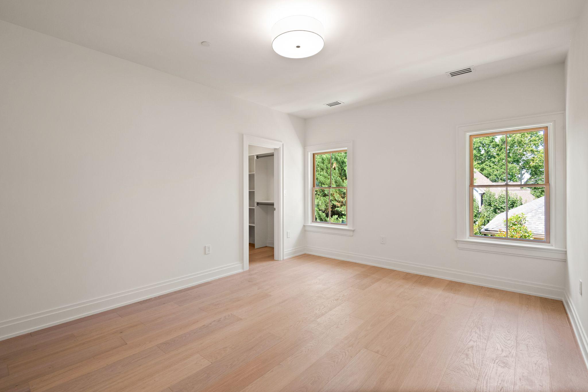  5022 Cathedral Avenue NW, Washington, DC, 20016 - 物件實景
