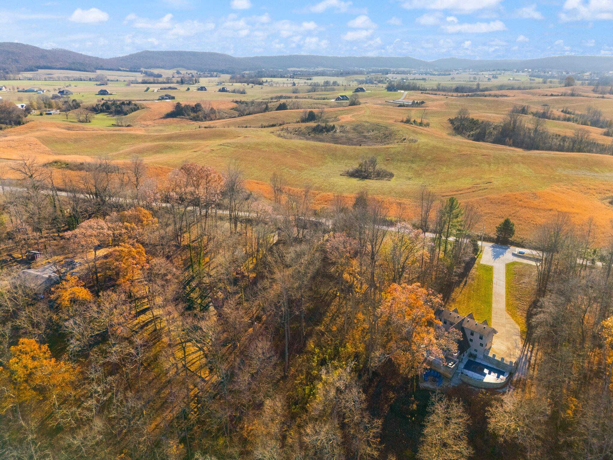 Monticello, Kentucky, 42633, United States, 4 Bedrooms Bedrooms, ,3 BathroomsBathrooms,Residential,For Sale,1691685