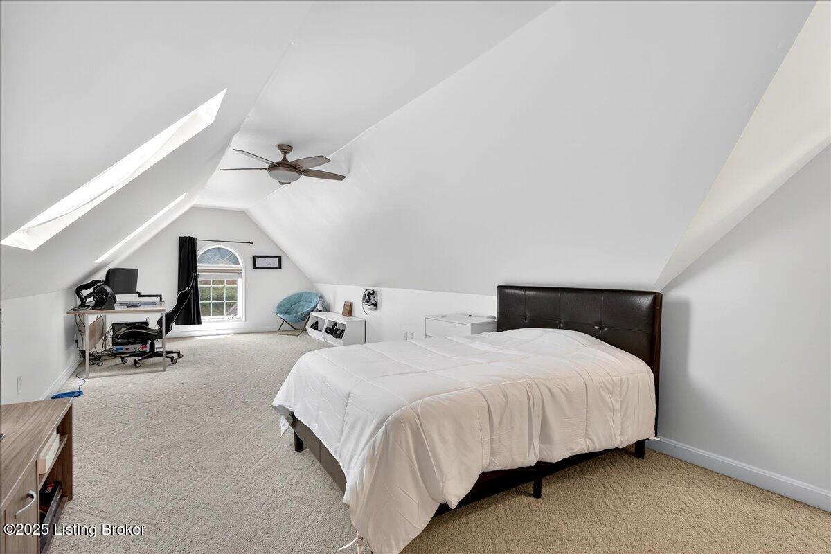 Louisville, Kentucky, 40214, United States, 4 Bedrooms Bedrooms, ,4 BathroomsBathrooms,Residential,For Sale,1911574