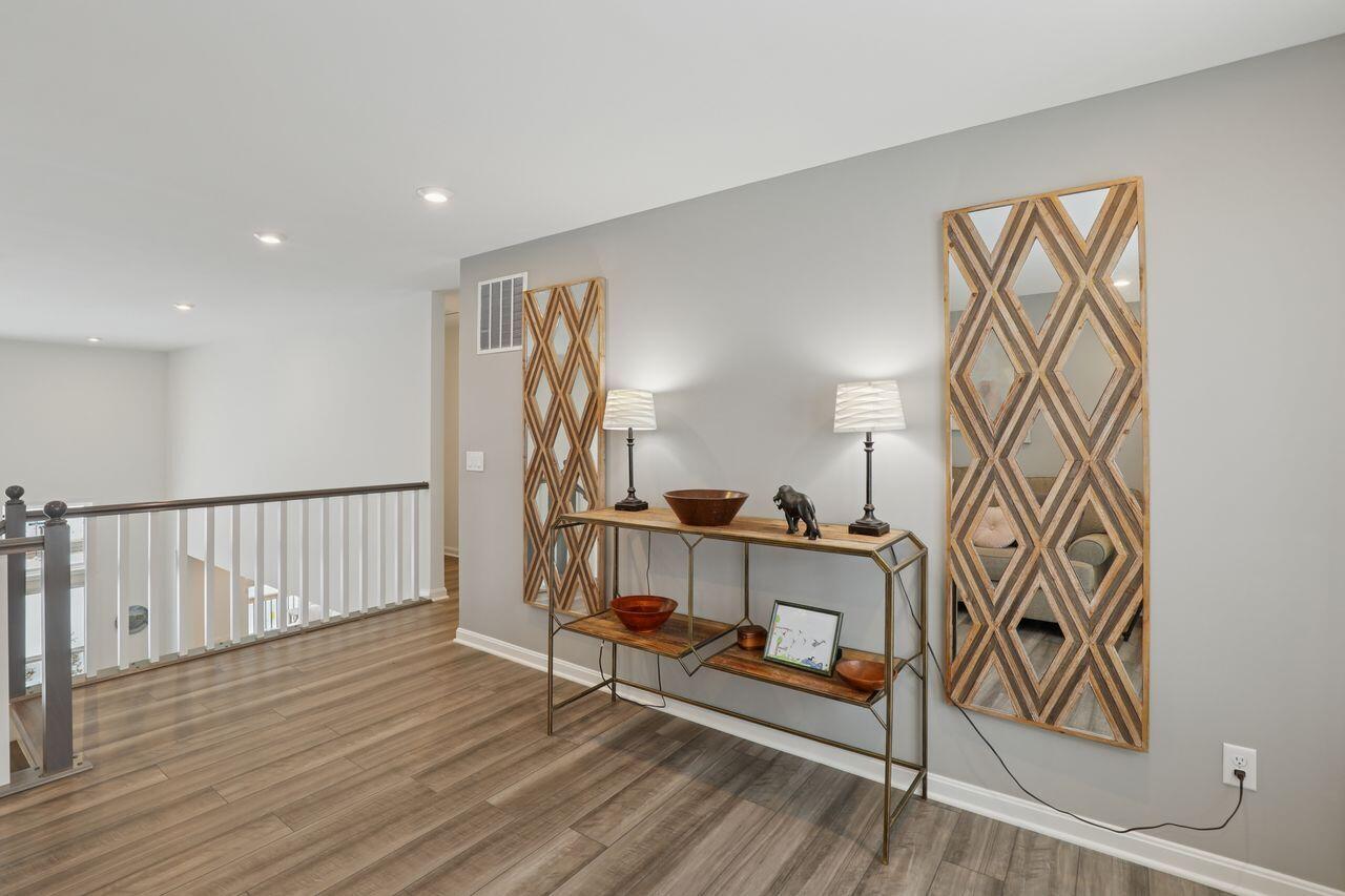 Covington, Kentucky, 41017, United States, 3 Bedrooms Bedrooms, ,3 BathroomsBathrooms,Residential,For Sale,2002248