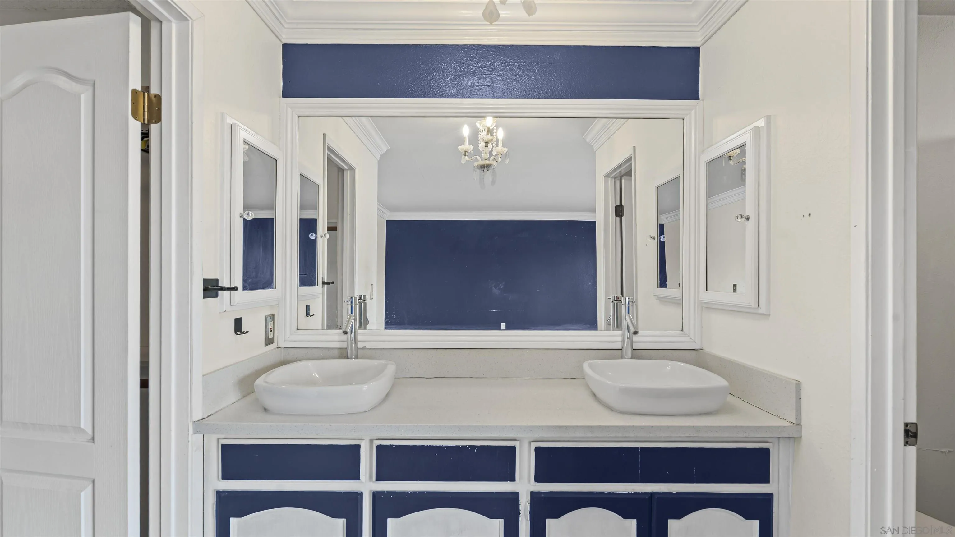 Bonita, California, 91902, United States, 3 Bedrooms Bedrooms, ,3 BathroomsBathrooms,Residential,For Sale,1997307