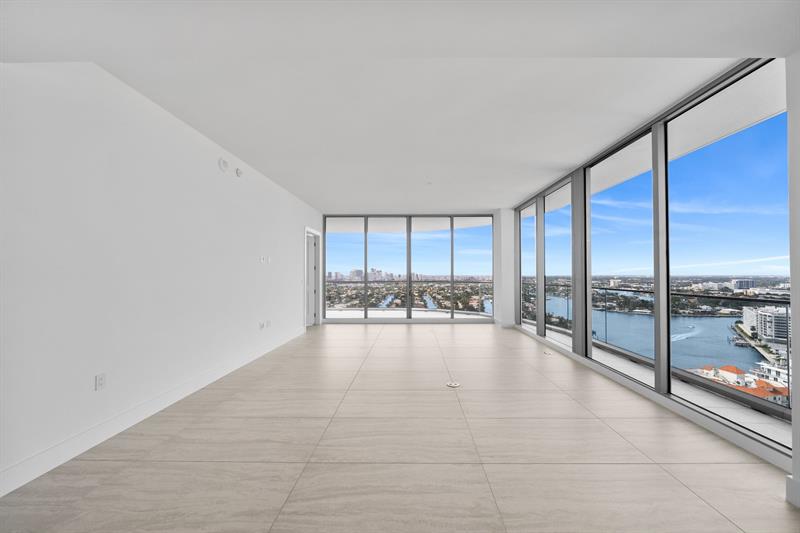 Fort Lauderdale, Florida, 33304, United States, 2 Bedrooms Bedrooms, ,3 BathroomsBathrooms,Residential,For Sale,1995654