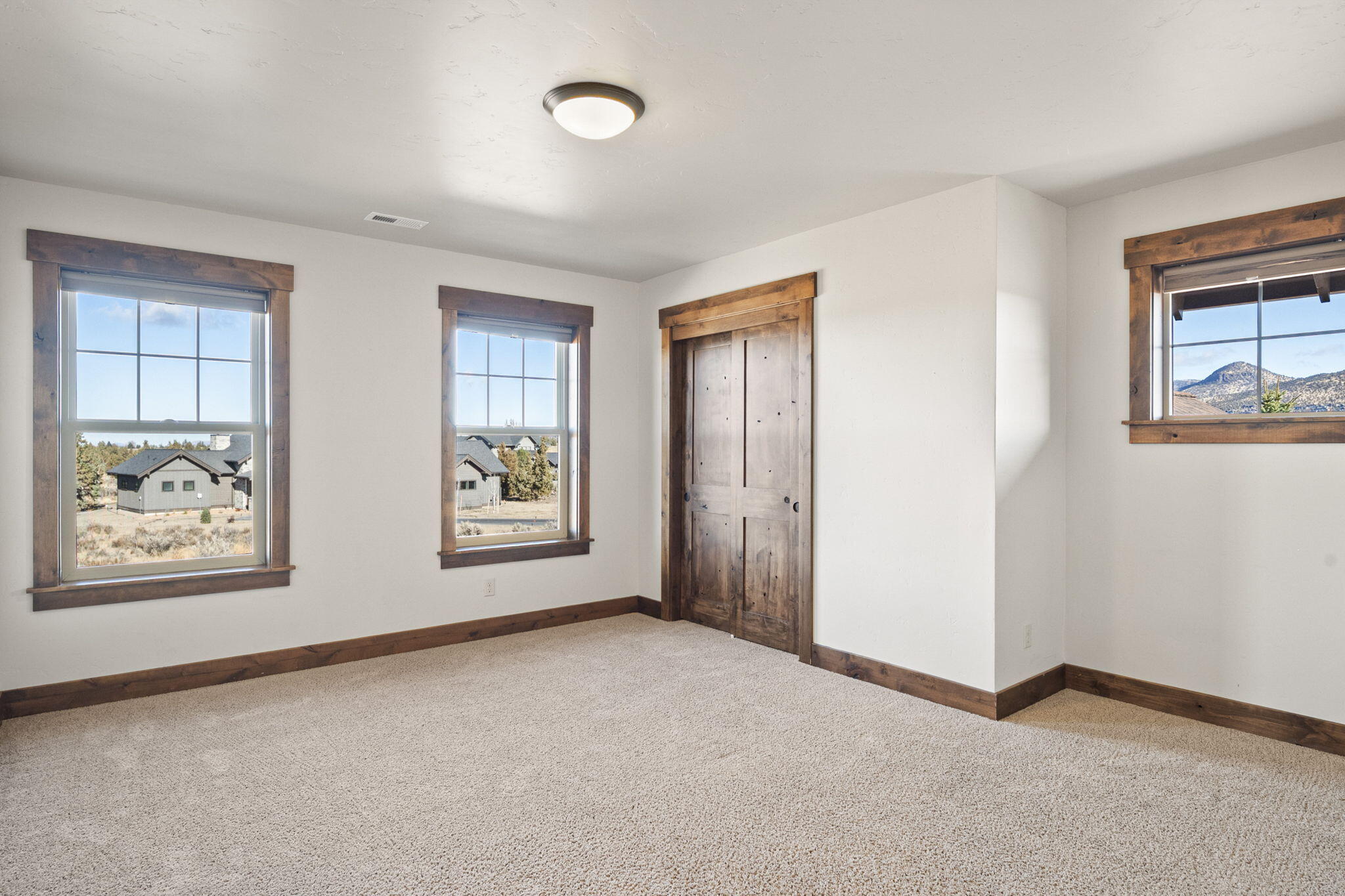 Powell Butte, Oregon, 97753, United States, 4 Bedrooms Bedrooms, ,3 BathroomsBathrooms,Residential,For Sale,1973893