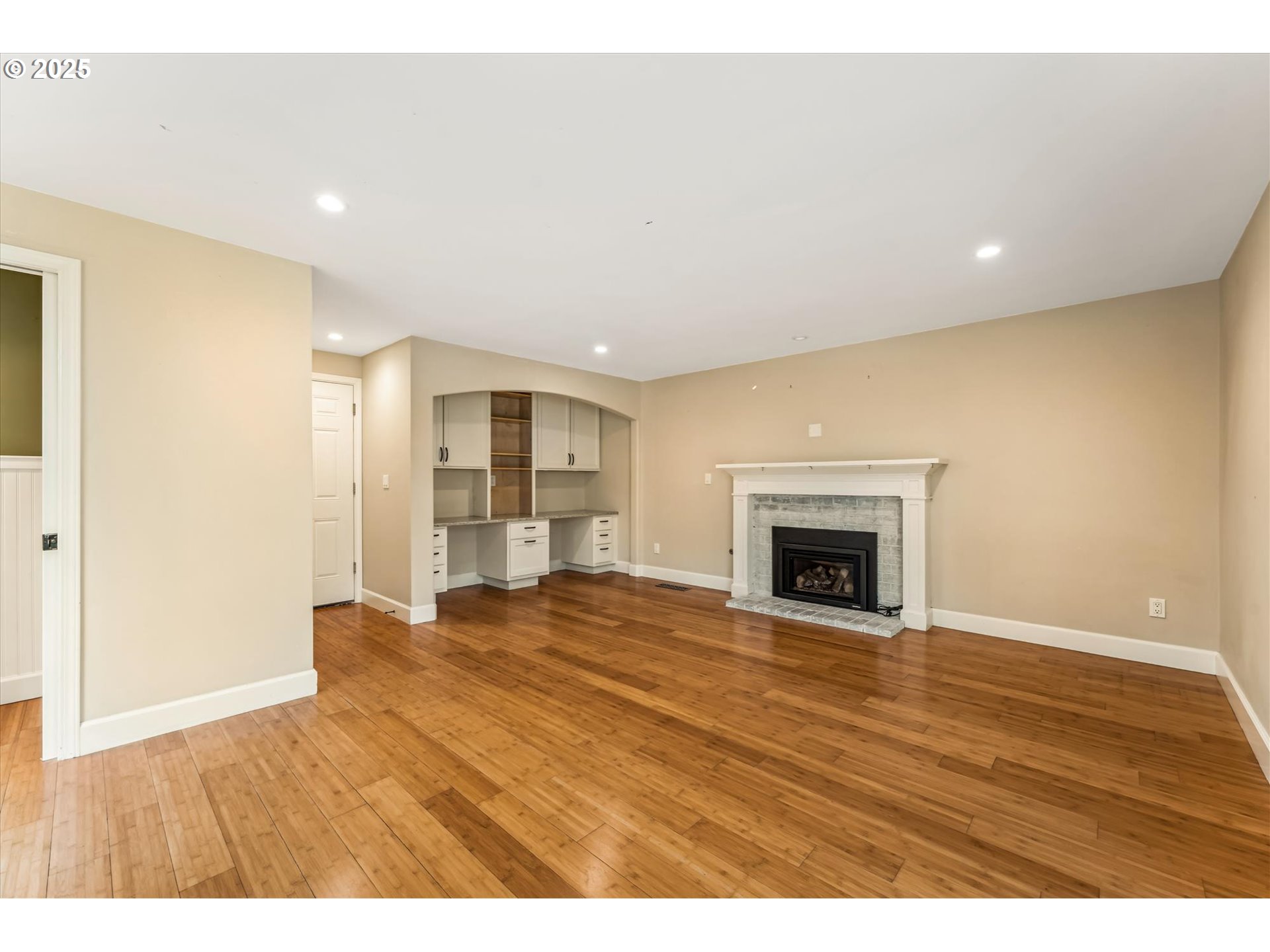 Forest Grove, Oregon, 97116, United States, 3 Bedrooms Bedrooms, ,2 BathroomsBathrooms,Residential,For Sale,1917976