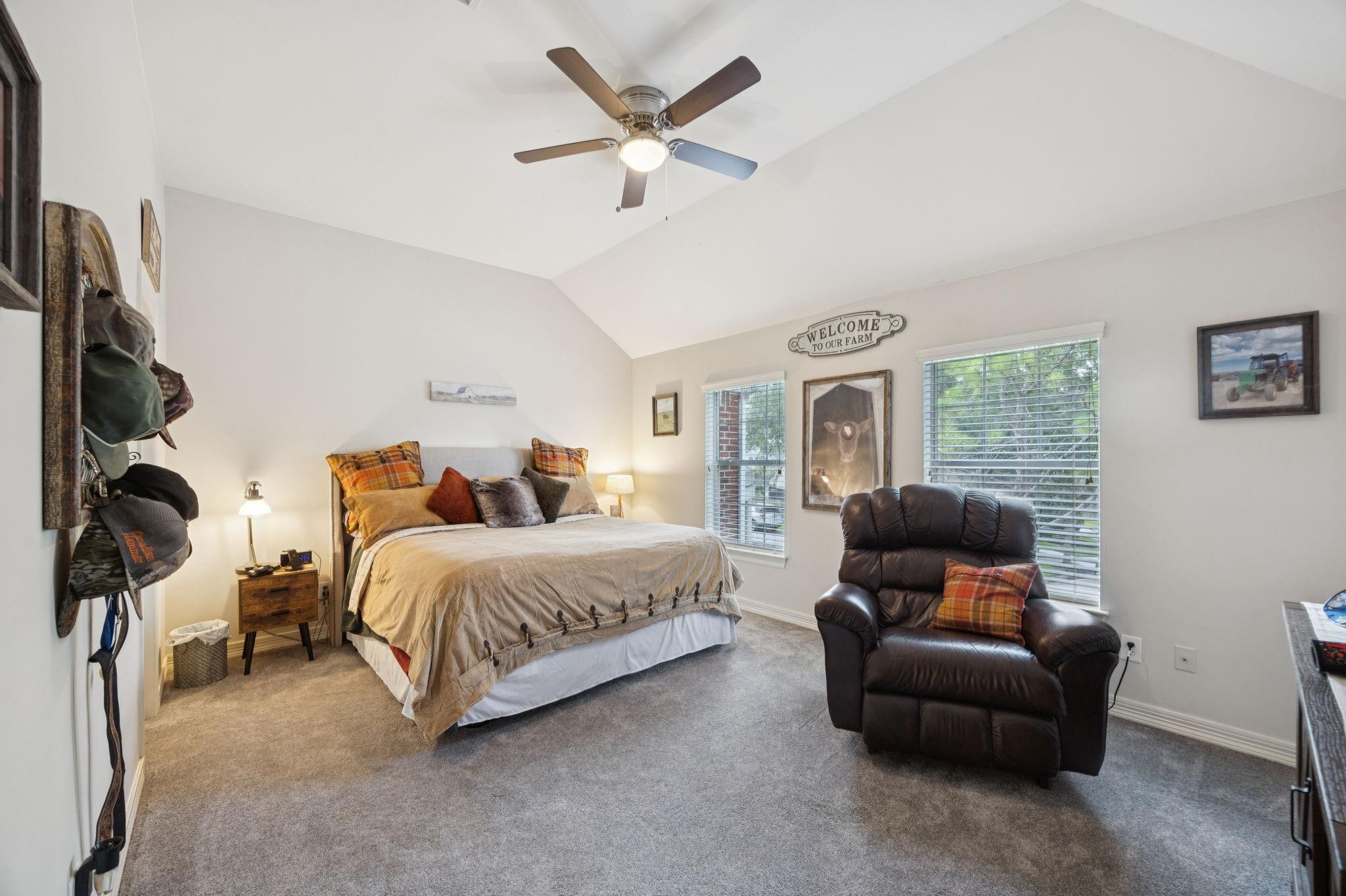 League City, Texas, 77573, United States, 5 Bedrooms Bedrooms, ,4 BathroomsBathrooms,Residential,For Sale,1868193