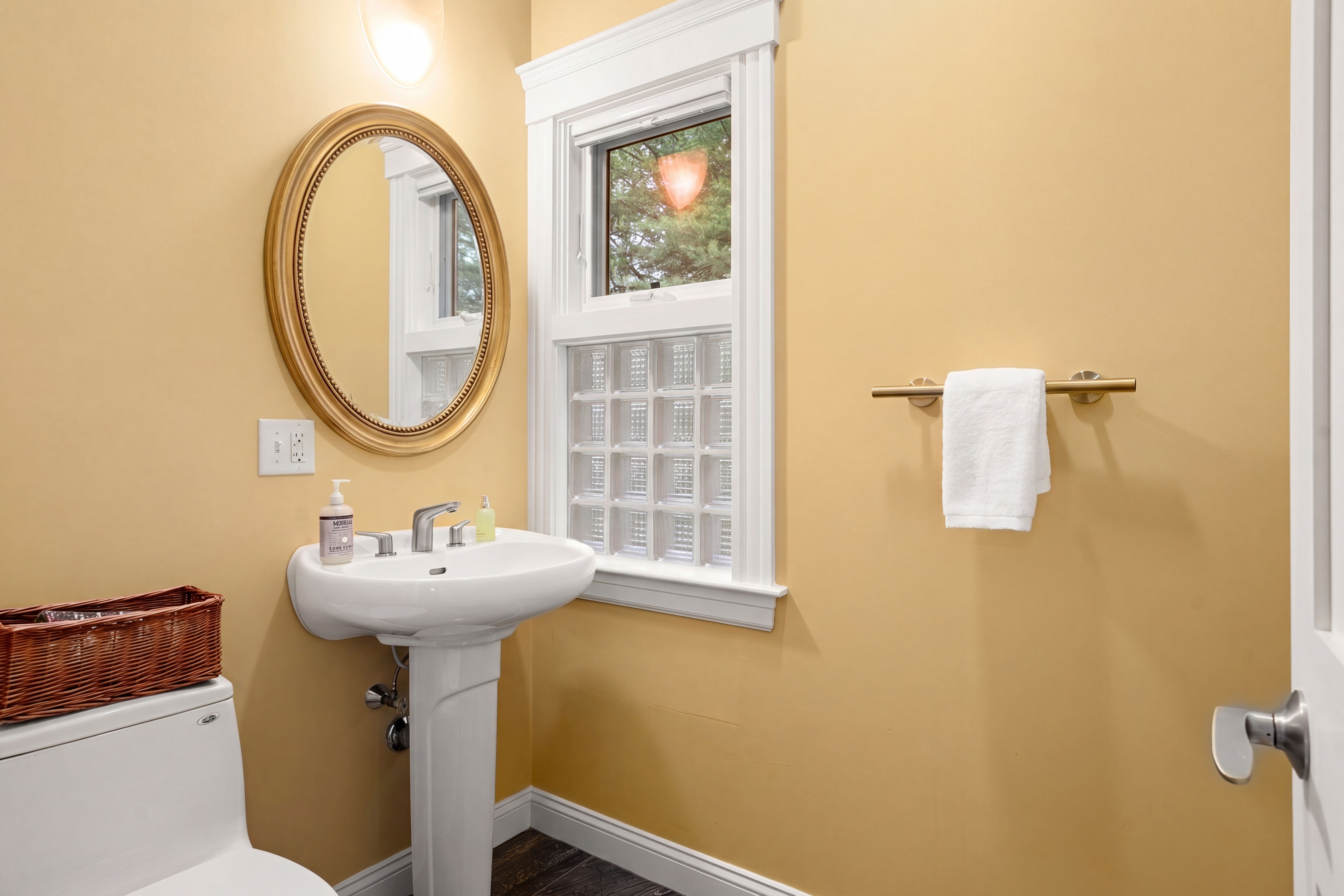  12 Forest Hill Road, Wayland, MA, 01778 - 物件實景