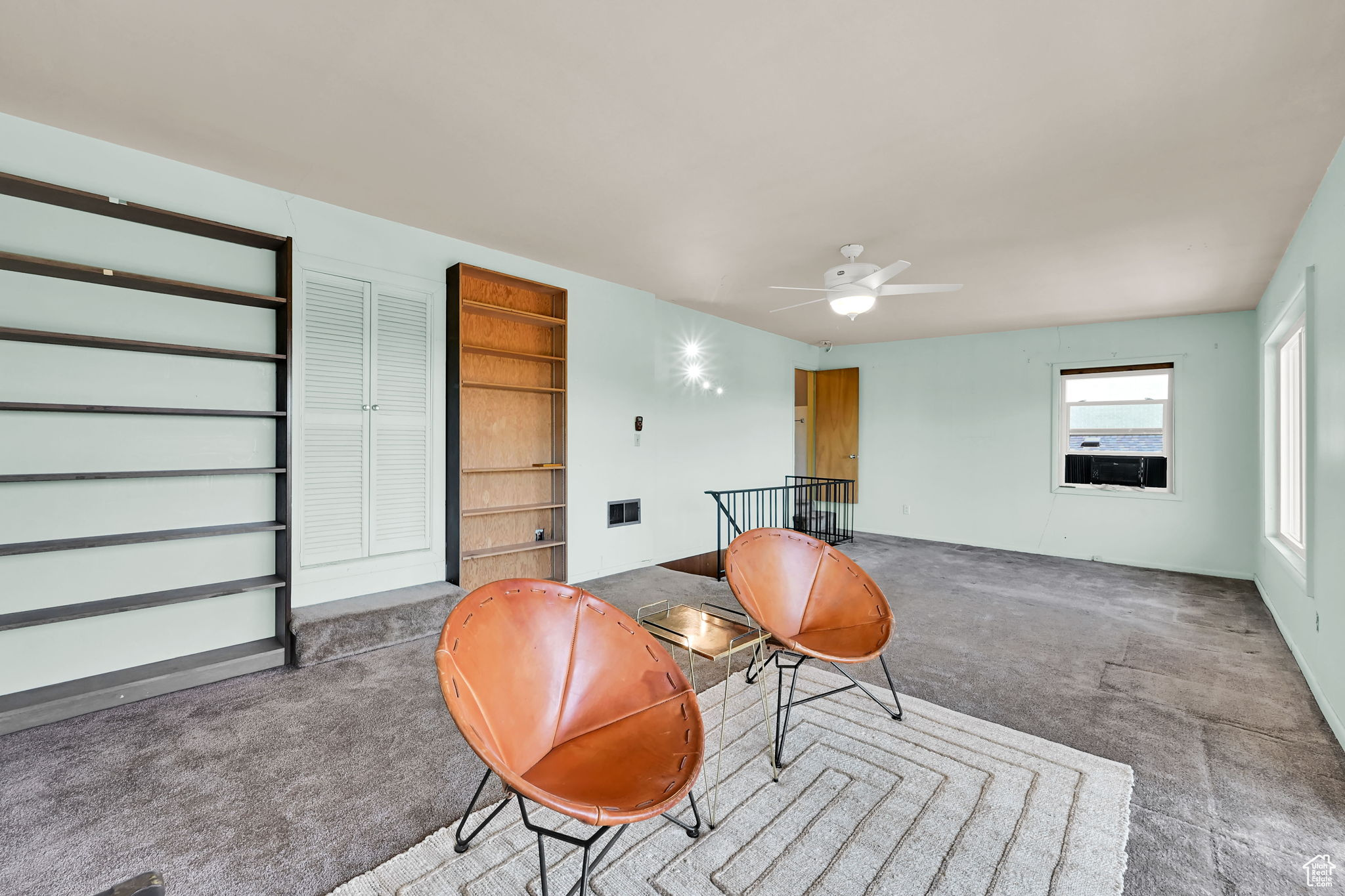 Salt Lake City, Utah, 84103, United States, 3 Bedrooms Bedrooms, ,2 BathroomsBathrooms,Residential,For Sale,1925078