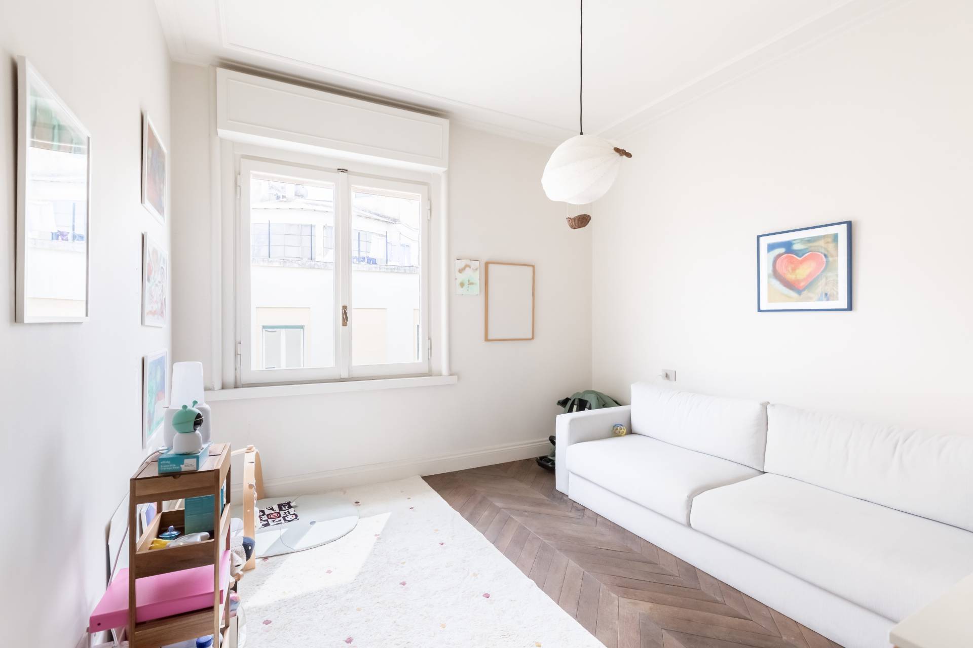 Roma, Roma, 00100, IT, 3 Bedrooms Bedrooms, ,4 BathroomsBathrooms,Residential,For Sale,1949736