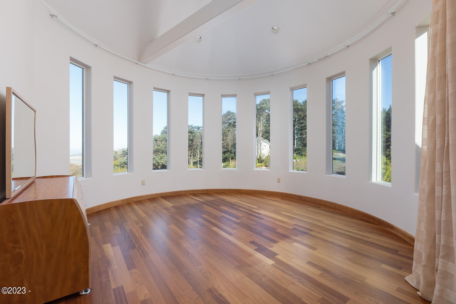 3775 Hwy 101 N, Yachats, Oregon, 97498, United States, 4 Bedrooms Bedrooms, ,6 BathroomsBathrooms,Residential,For Sale,3775 Hwy 101 N,1431474