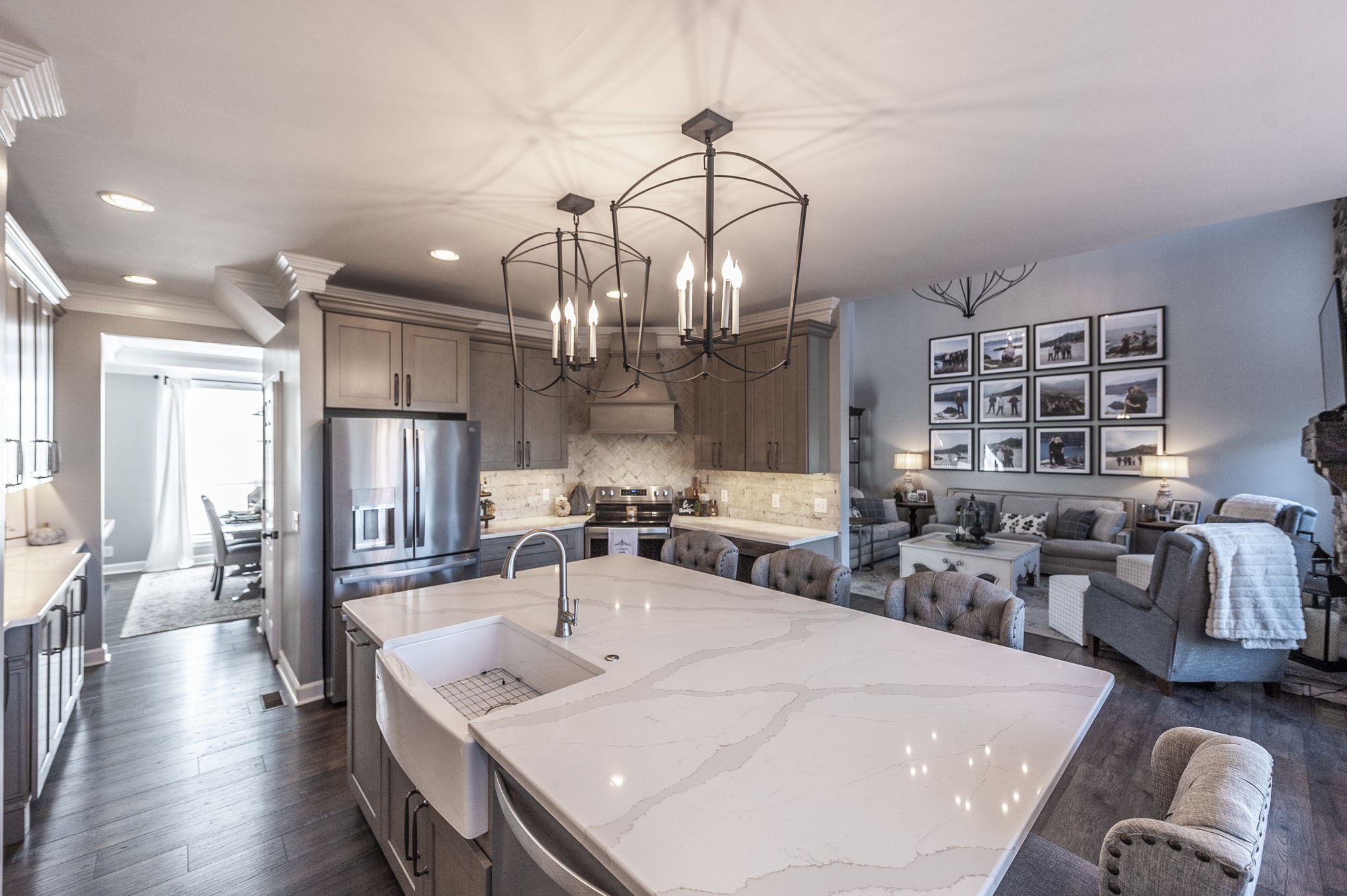 Goodlettsville, Tennessee, 37072, United States, 5 Bedrooms Bedrooms, ,4 BathroomsBathrooms,Residential,For Sale,1974837