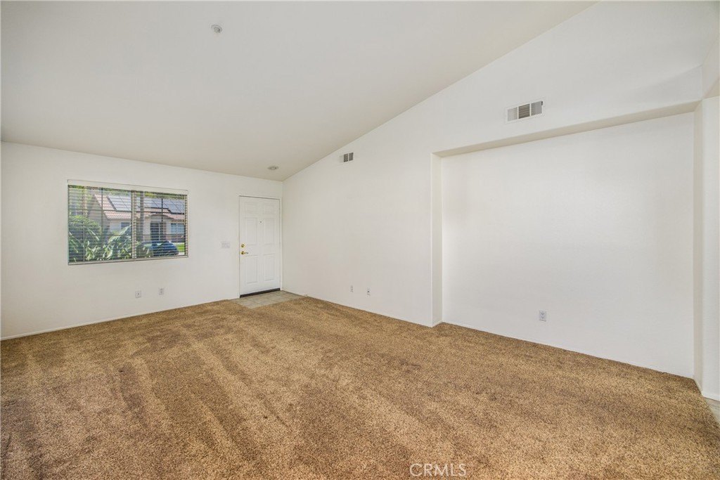 Highland, California, 92346, United States, 3 Bedrooms Bedrooms, ,2 BathroomsBathrooms,Residential,For Sale,1944789