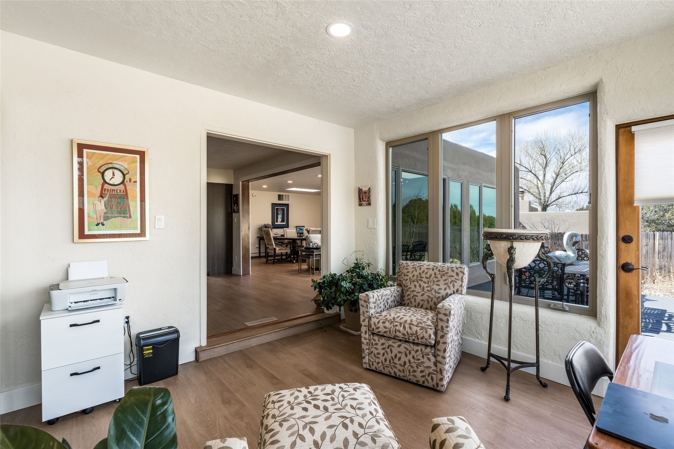  697 Calle Espejo - 物件實景