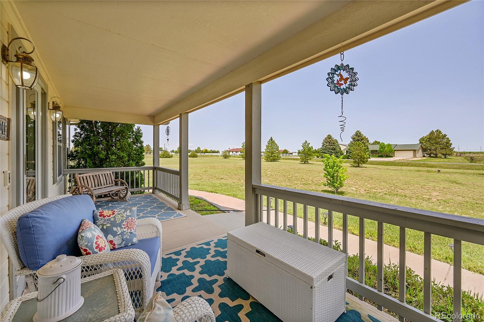 Strasburg, Colorado, 80136, United States, 3 Bedrooms Bedrooms, ,4 BathroomsBathrooms,Residential,For Sale,1847034