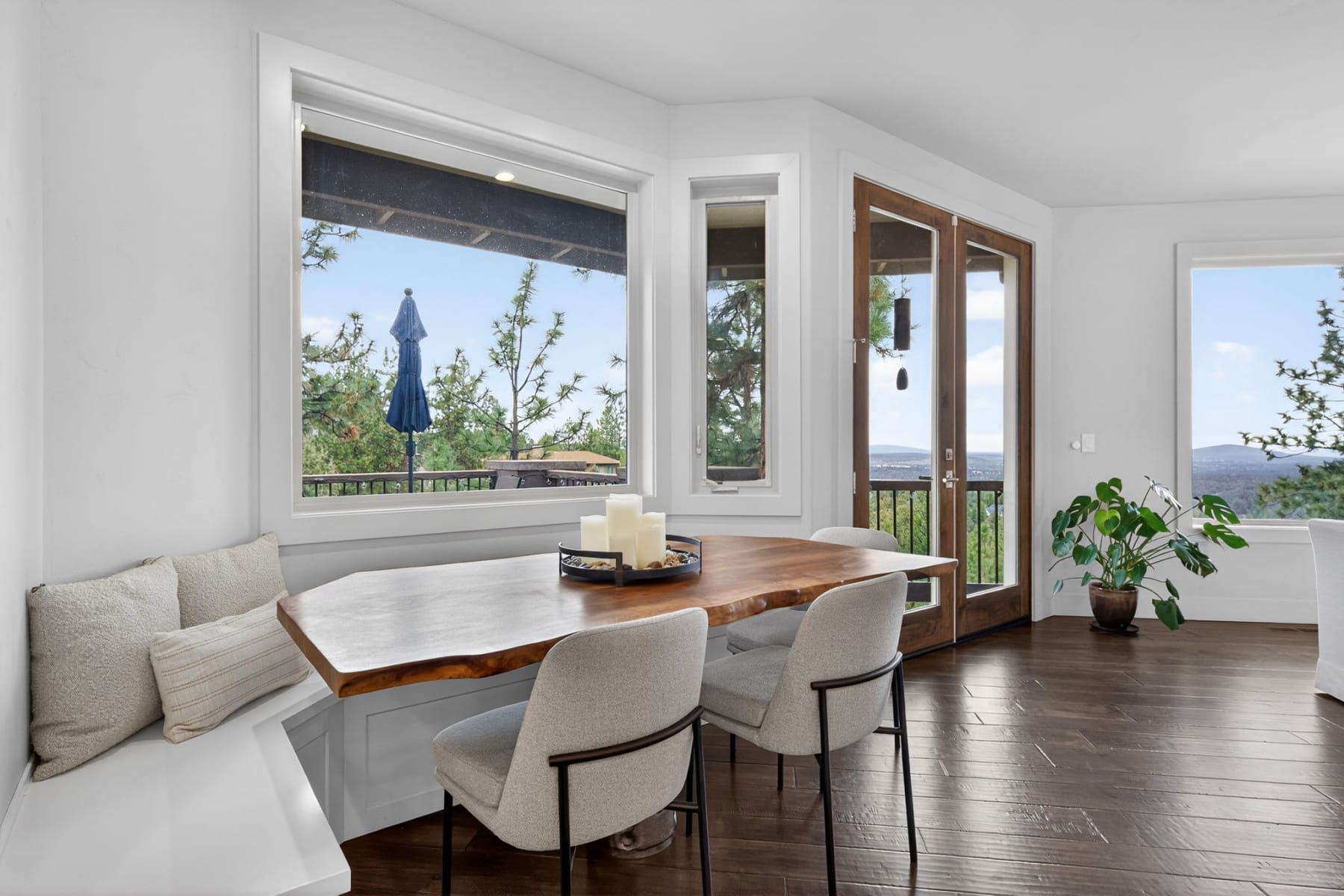  3345 NW Panorama Drive Bend, OR 97703 - 物件實景