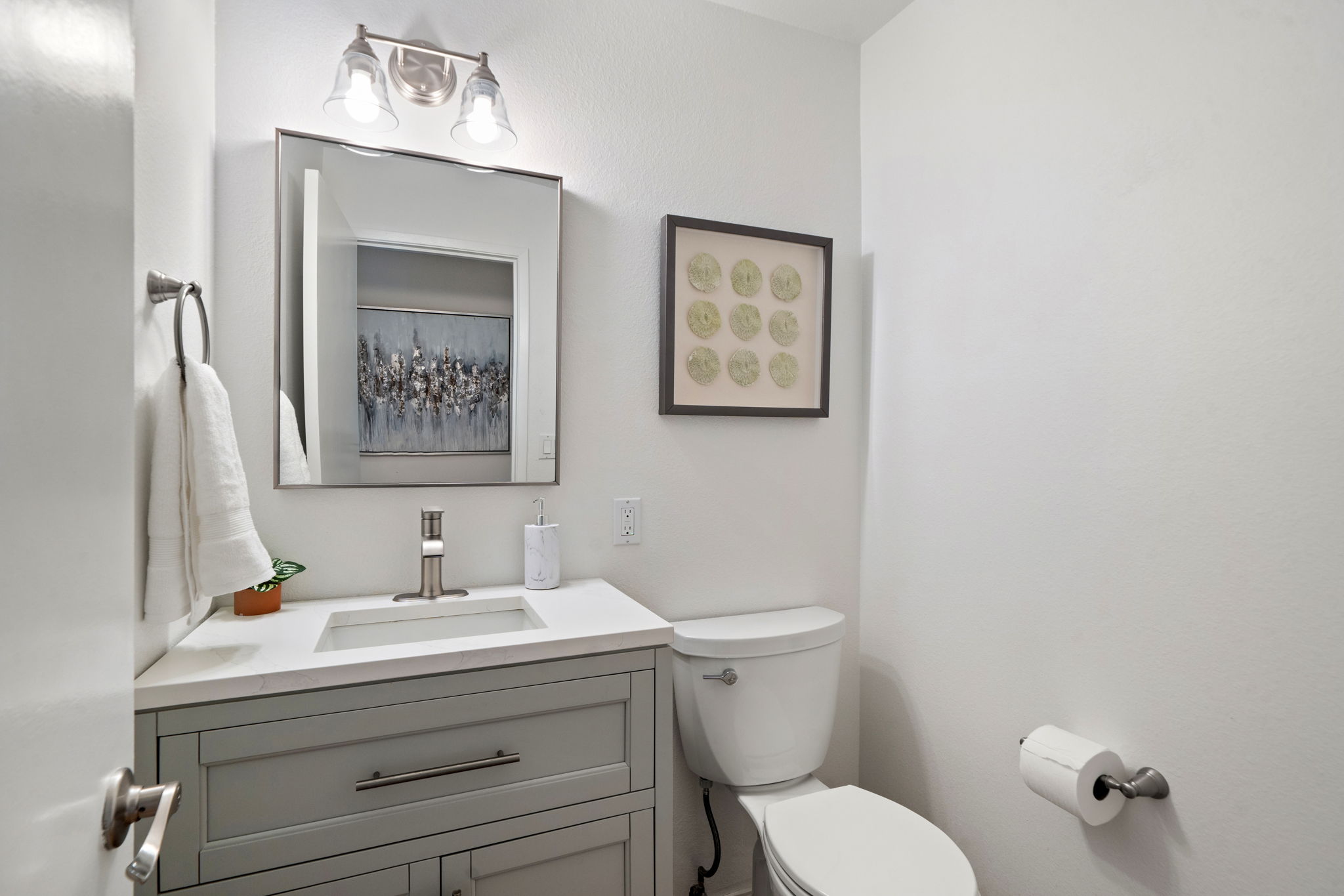  4517 166th Place NE, Redmond, WA 98052 - 物件實景