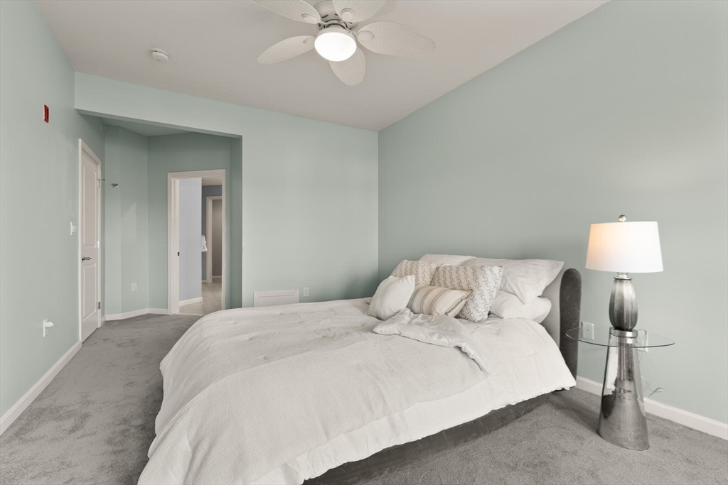 Braintree, Massachusetts, 02184, United States, 2 Bedrooms Bedrooms, ,2 BathroomsBathrooms,Residential,For Sale,1938636
