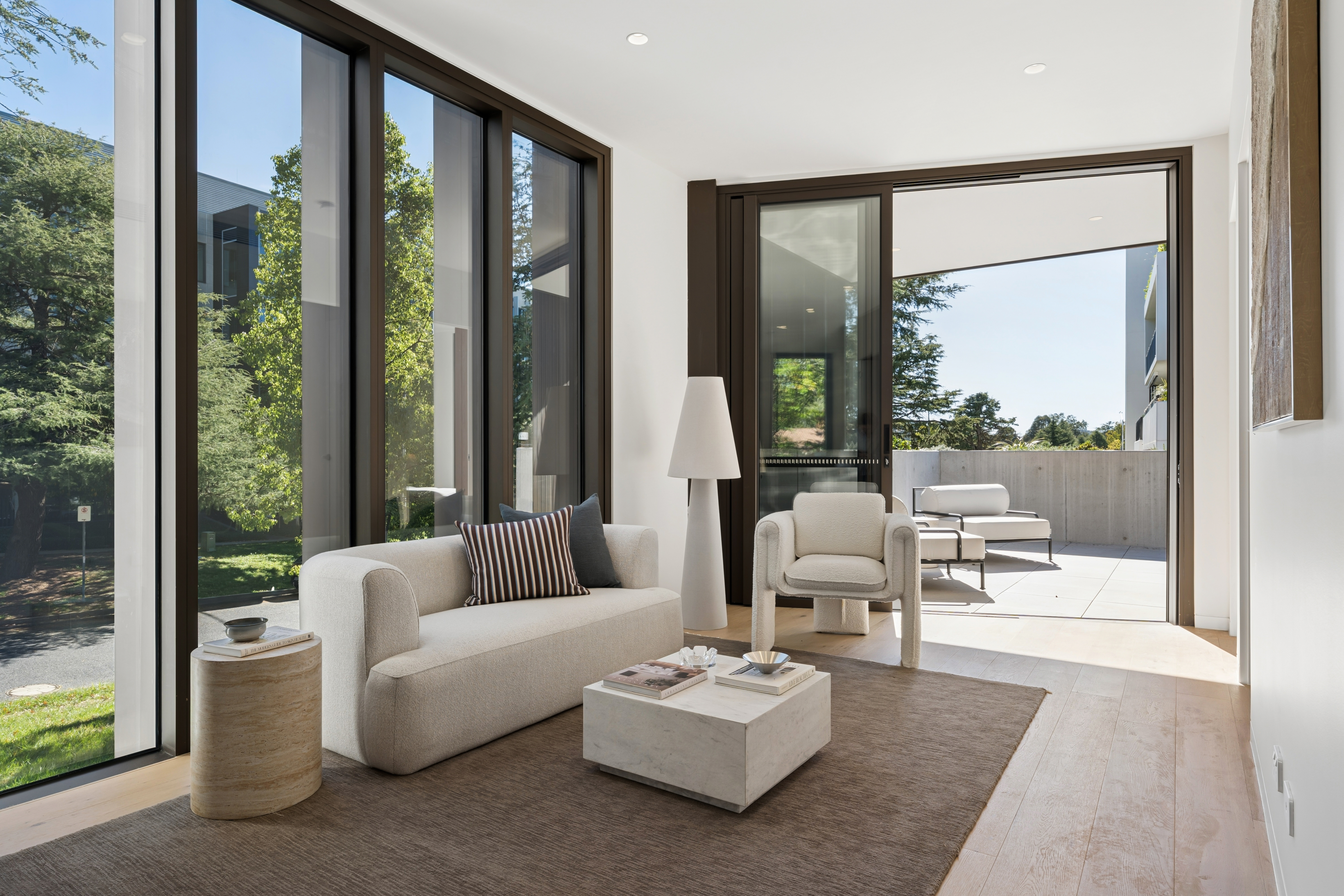  Luxury Forrest residence on Manuka