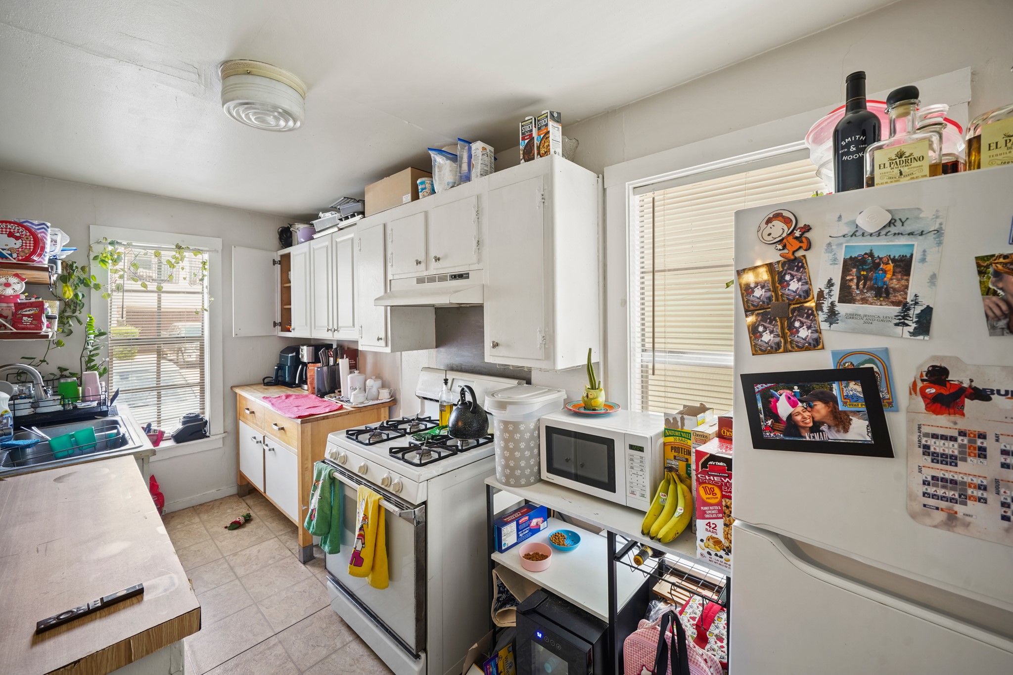 Houston, Texas, 77008, United States, 2 Bedrooms Bedrooms, ,1 BathroomBathrooms,Residential,For Sale,1868340